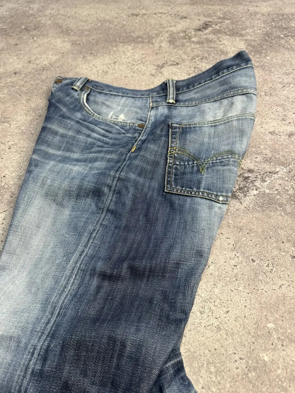 Edwin × Japanese Brand Vintage Edwin Light Wash Faded Denim Jeans Pants Japan W34 Size US 34 / EU 50 - 2 Thumbnail