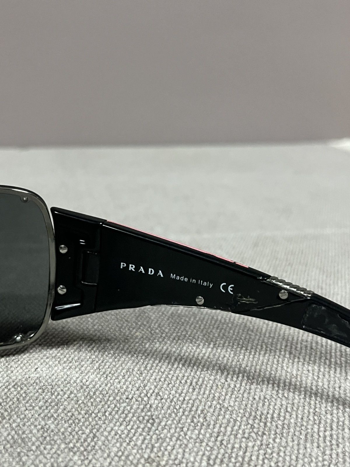 Prada Vintage 2000s Prada Y2K Sunglasses Size ONE SIZE - 5 Thumbnail