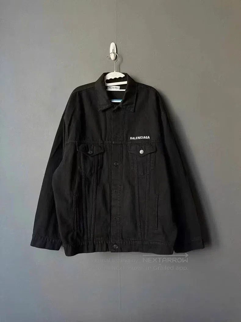 Balenciaga Balenciaga Black crew denim jacket Size XS / US 0-2 / IT 36-38 - 1 Thumbnail