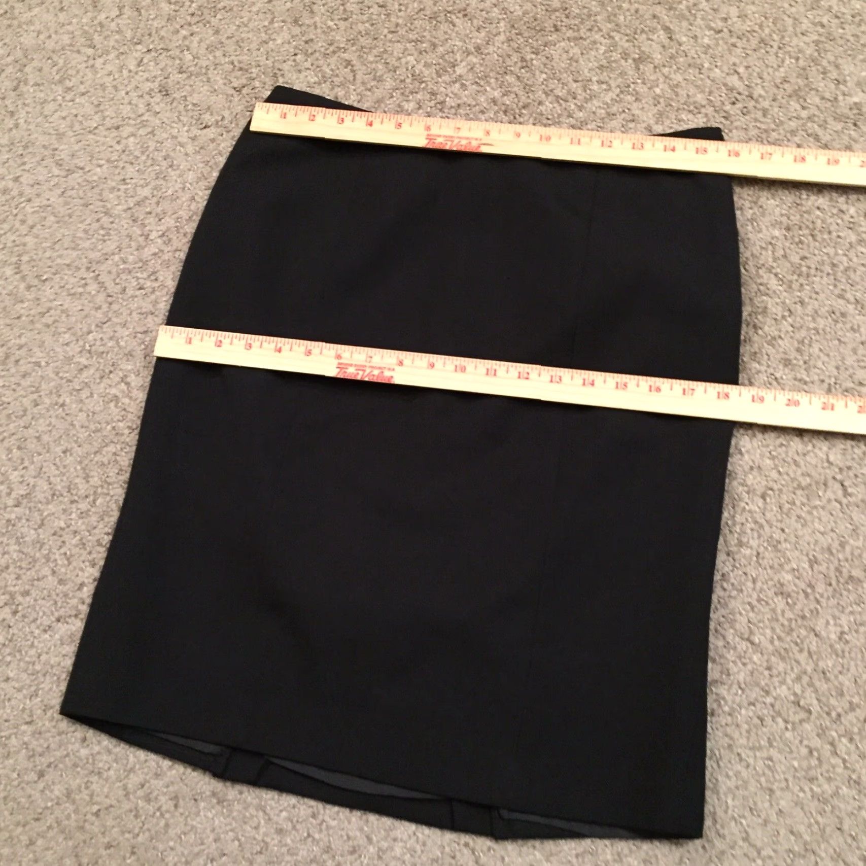 Evan Picone Evan Picone Skirt Size 6 Knee Length Lined Slit Black Pencil Size 28" / US 6 / IT 42 - 2 Thumbnail