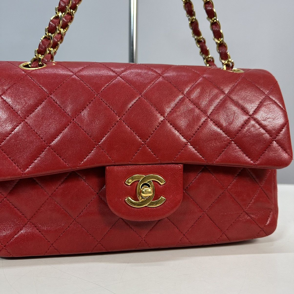 Chanel CHANEL Quilted flap Chain Shoulder Bag Leather Red Vintage Size ONE SIZE - 4 Thumbnail