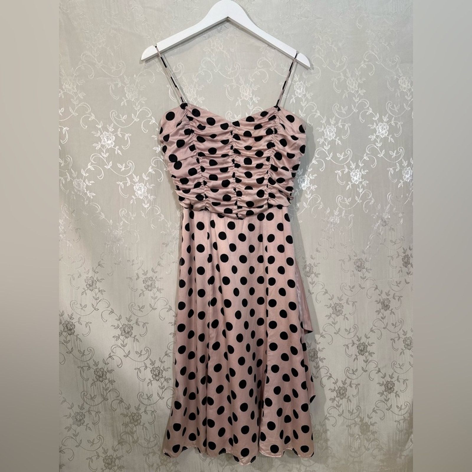 Laundry by Shelli Segal Laundry Shelli Segal Pink Polka Dot Dress Vintage 100% Silk Size M / US 6-8 / IT 42-44 - 2 Thumbnail