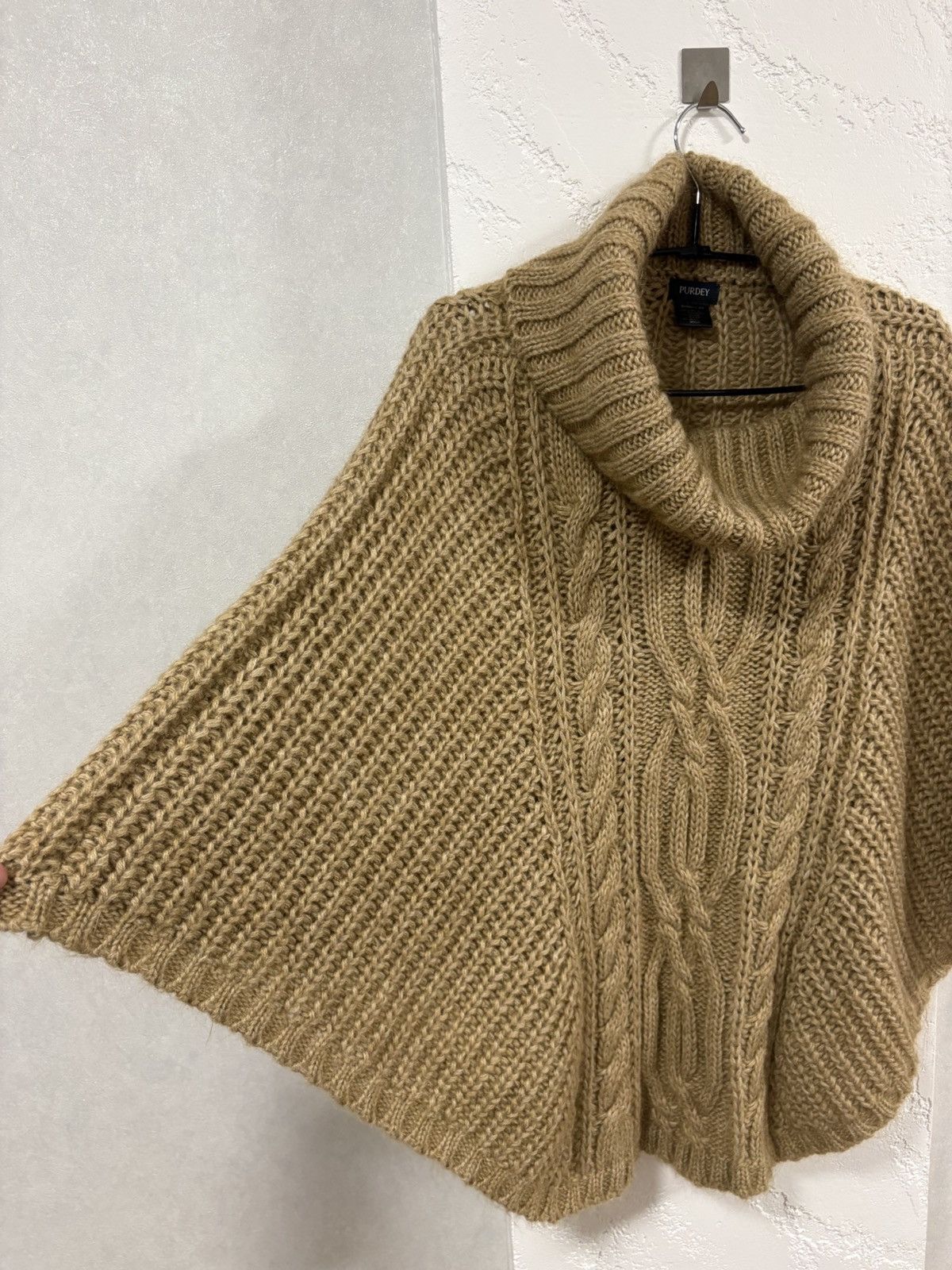 Purdey Purdey Knitted Poncho AW20 Acryl Mohair Wool Size ONE SIZE - 3 Thumbnail