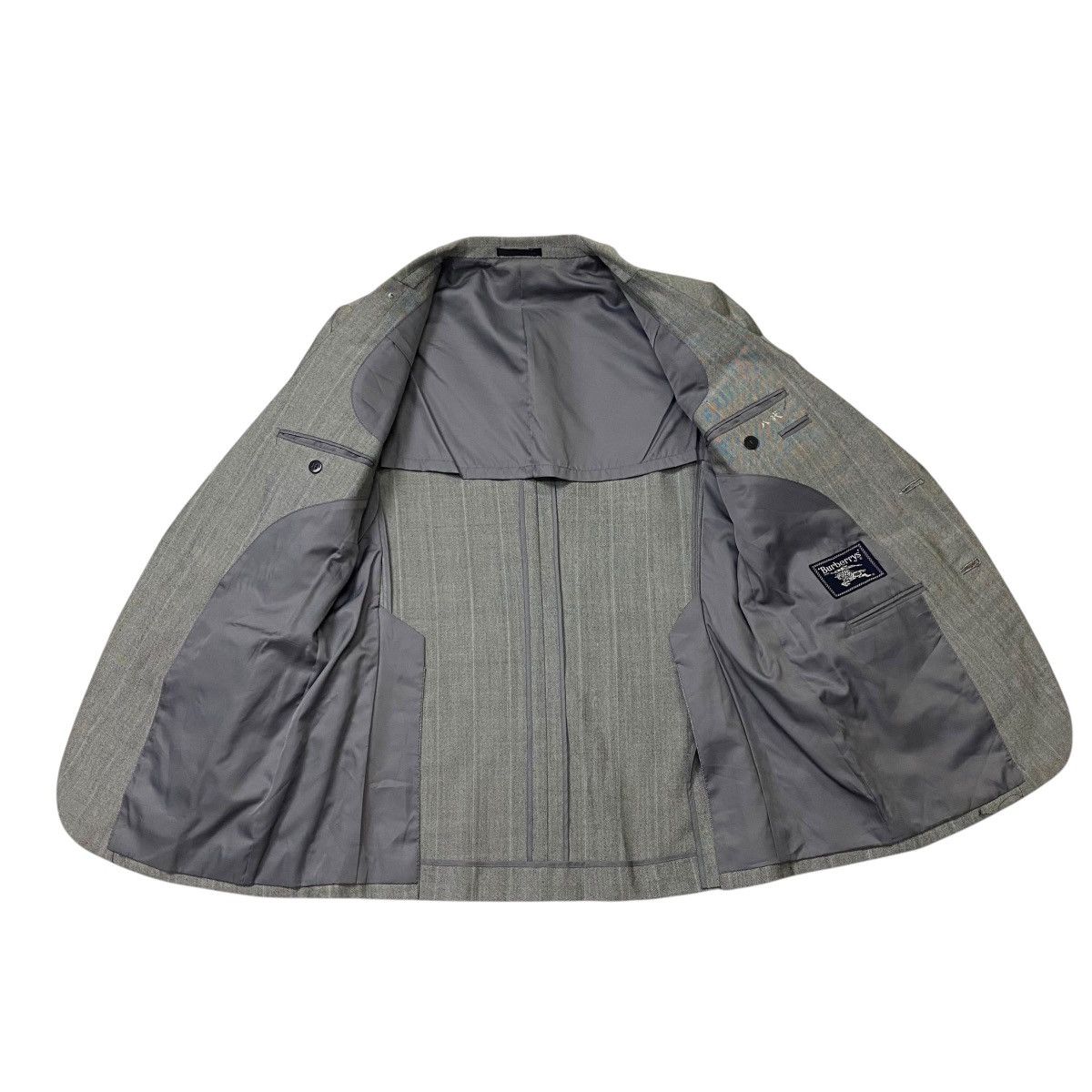 Burberry × Japanese Brand × Vintage Burberrys blazer coat grey plaid Size US M / EU 48-50 / 2 - 6 Thumbnail