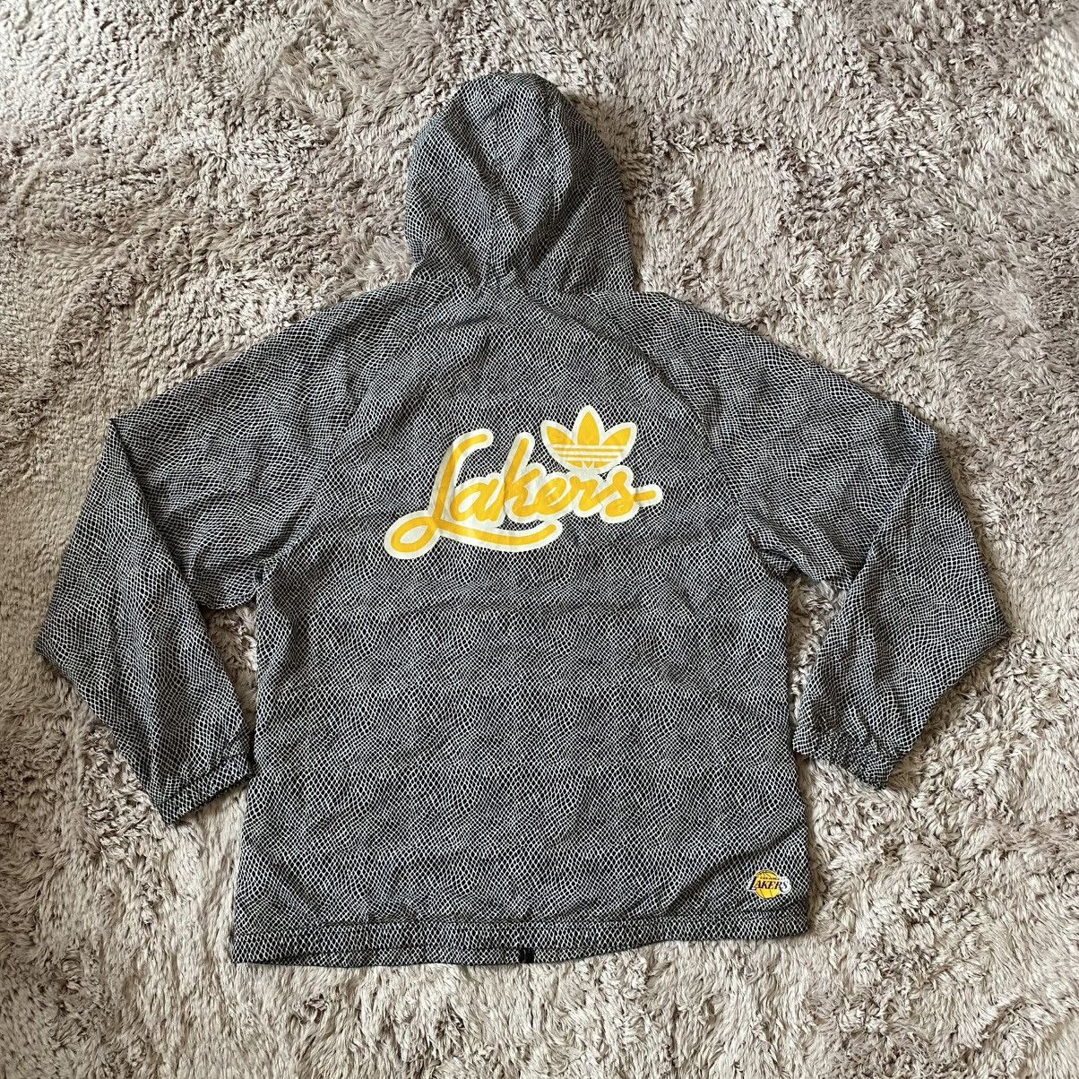 Adidas Adidas Vintage Y2K Lakers Zip Up Windbreaker Jacket Size M / US 6-8 / IT 42-44 - 4 Thumbnail