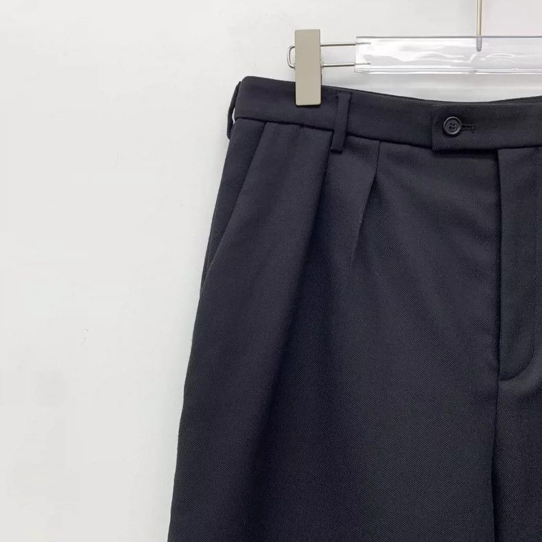 Saint Laurent Paris Saint Laurent Paris size M Black wool casual cropped trous Size US 27 - 3 Thumbnail