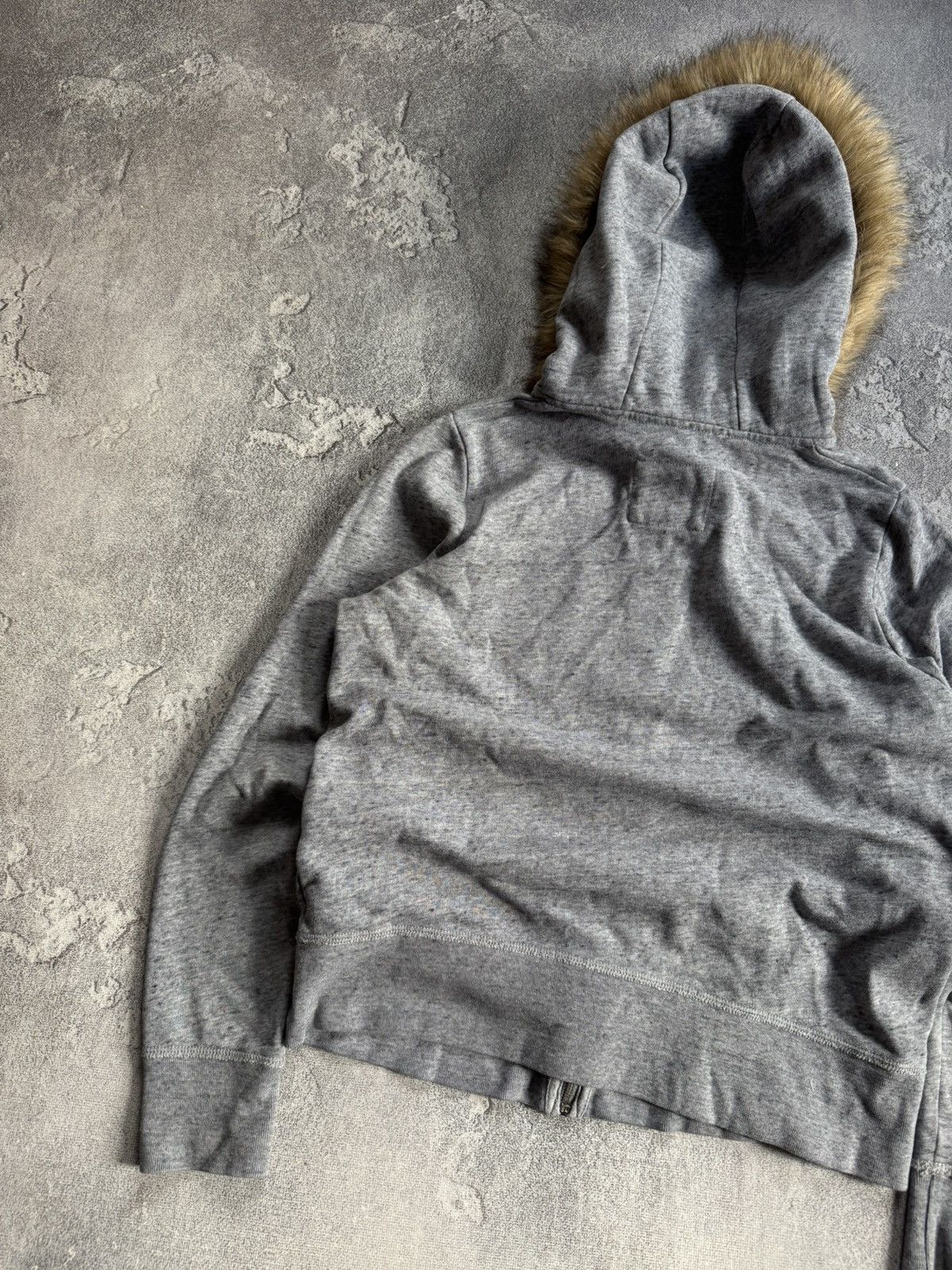 Abercrombie & Fitch Abercrombie & Fitch Y2K Fur Faux hoodie if six was nine LGB Size L / US 10 / IT 46 - 12 Thumbnail