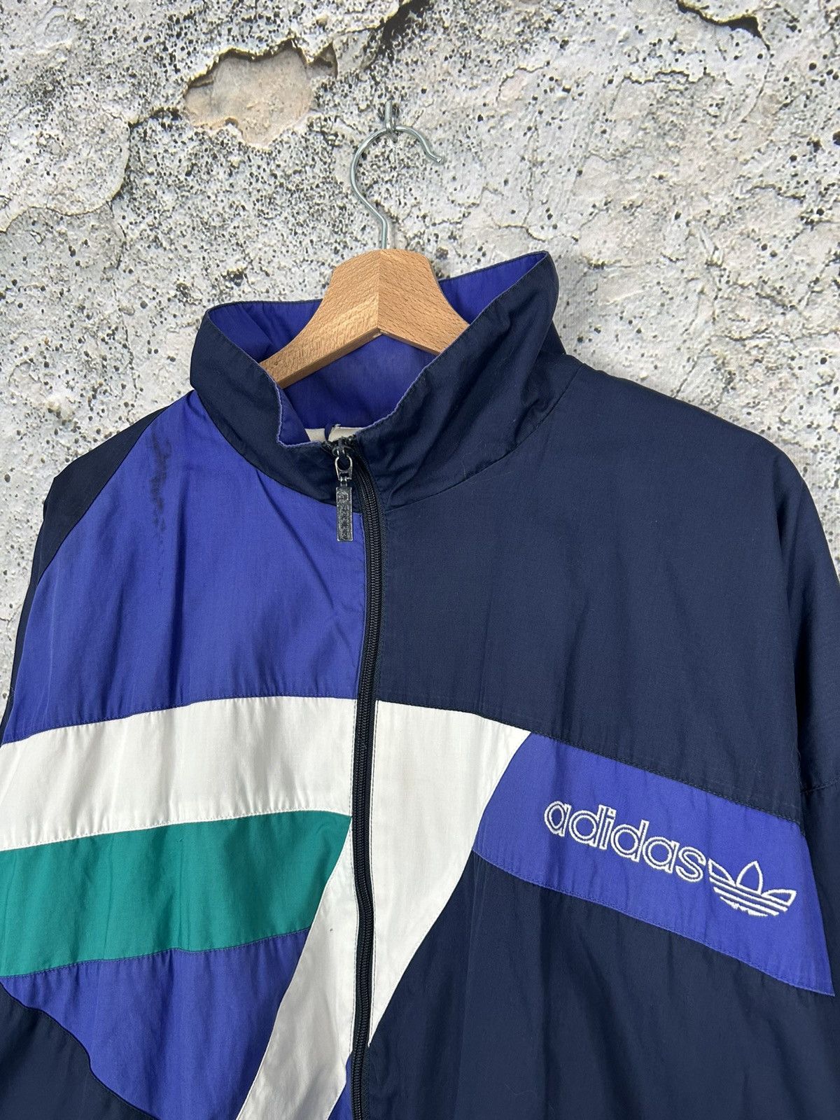 Adidas Vintage Adidas 90s Sportswear Light Jacket Football Hype Rap Size US L / EU 52-54 / 3 - 3 Thumbnail