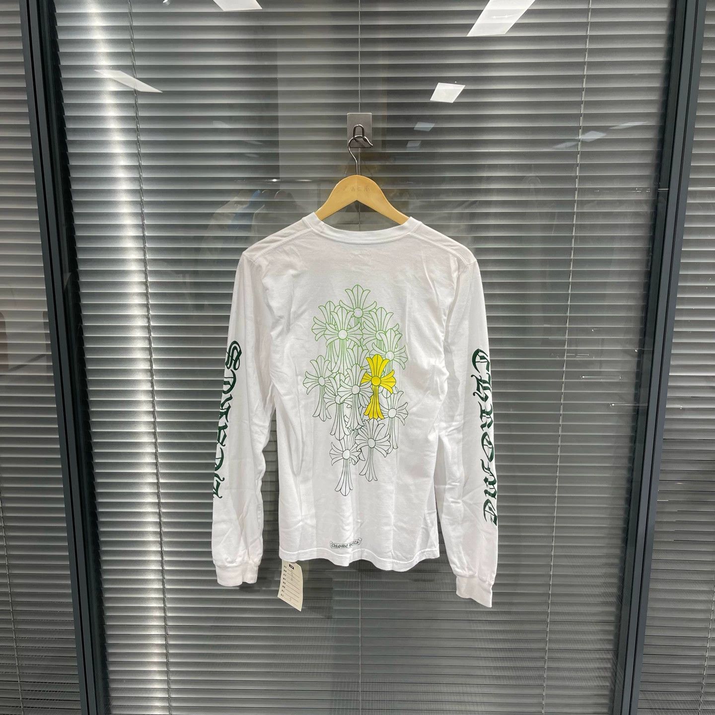 Chrome Hearts Chrome Hearts White Phantom Cross Arm Sanskrit Longsleeve Size US S / EU 44-46 / 1 - 2 Thumbnail