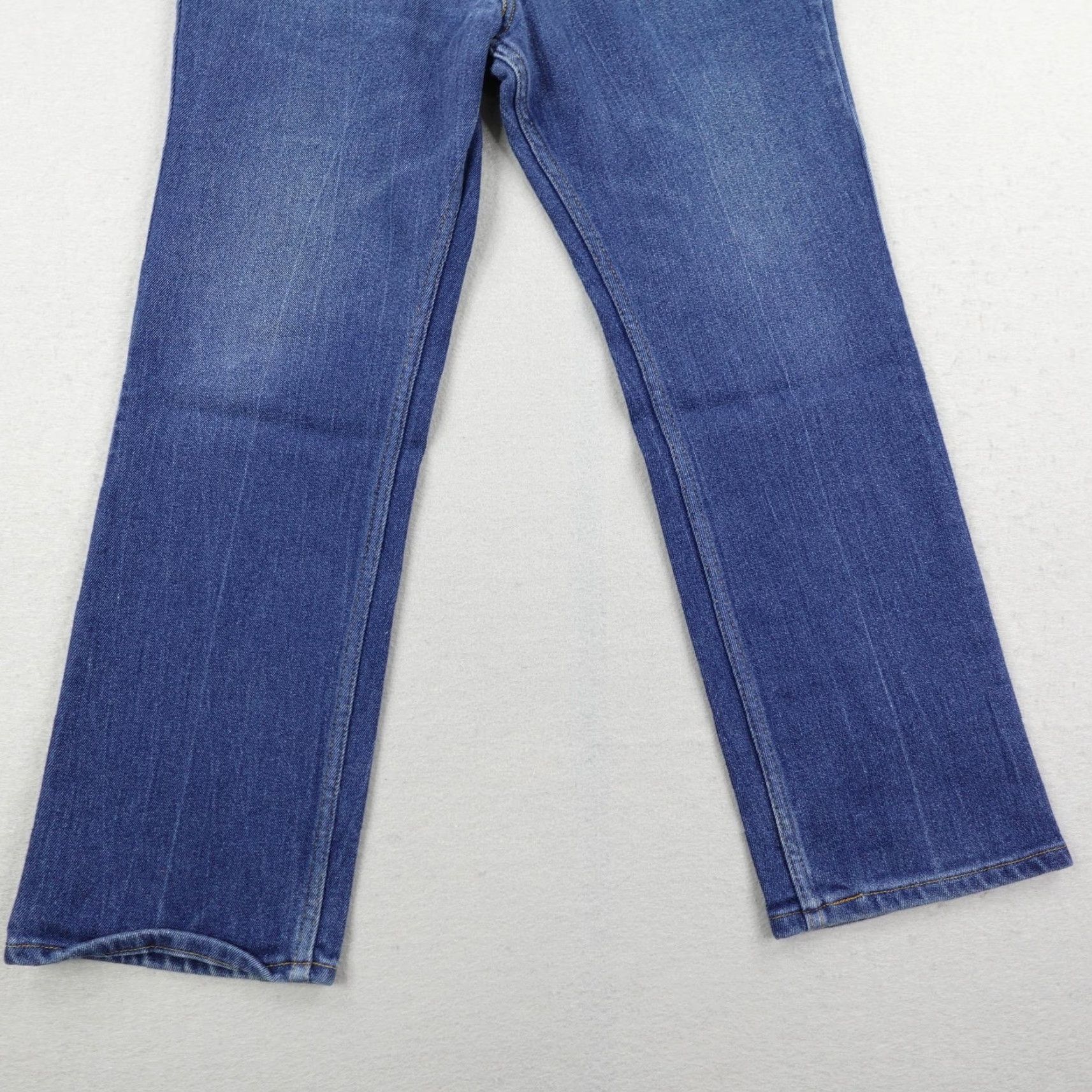 Levi's Vintage Levis Jeans Mens 36x30 Blue Denim 547 Brown Tab Faded Straight Leg Y2K Leather? Size US 36 / EU 52 - 3 Thumbnail