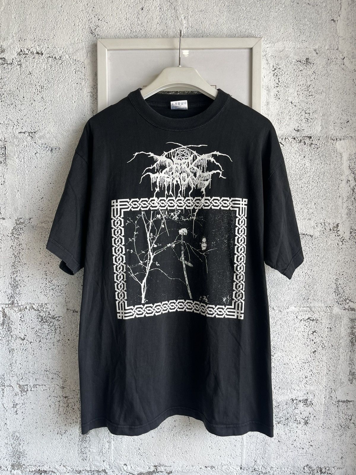 Band Tees × Vintage Vintage DARKTHRONE TAAKEFERD 90’s black metal Tshirt Size US XL / EU 56 / 4 - 2 Thumbnail