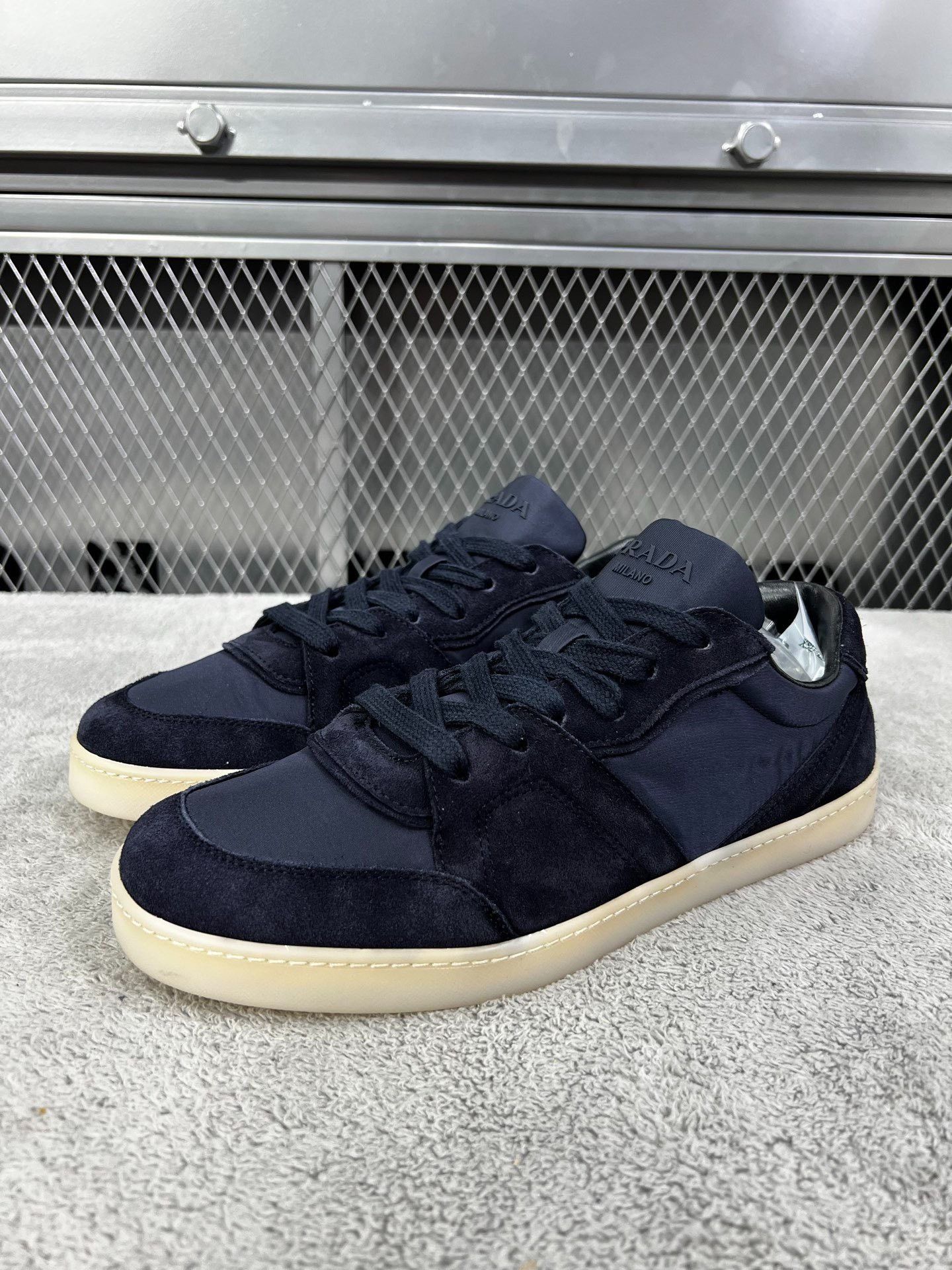 Prada Prada Leather Blue Lowtop Sneakers 41 Men Size US 8.5 / EU 41-42 - 1 Thumbnail