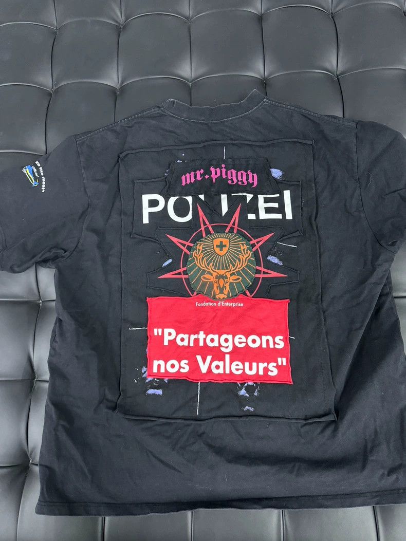 Vetements Vetements Runway Sticker Anti-War Crew Neck Short Sleeve Size US XS / EU 42 / 0 - 3 Thumbnail