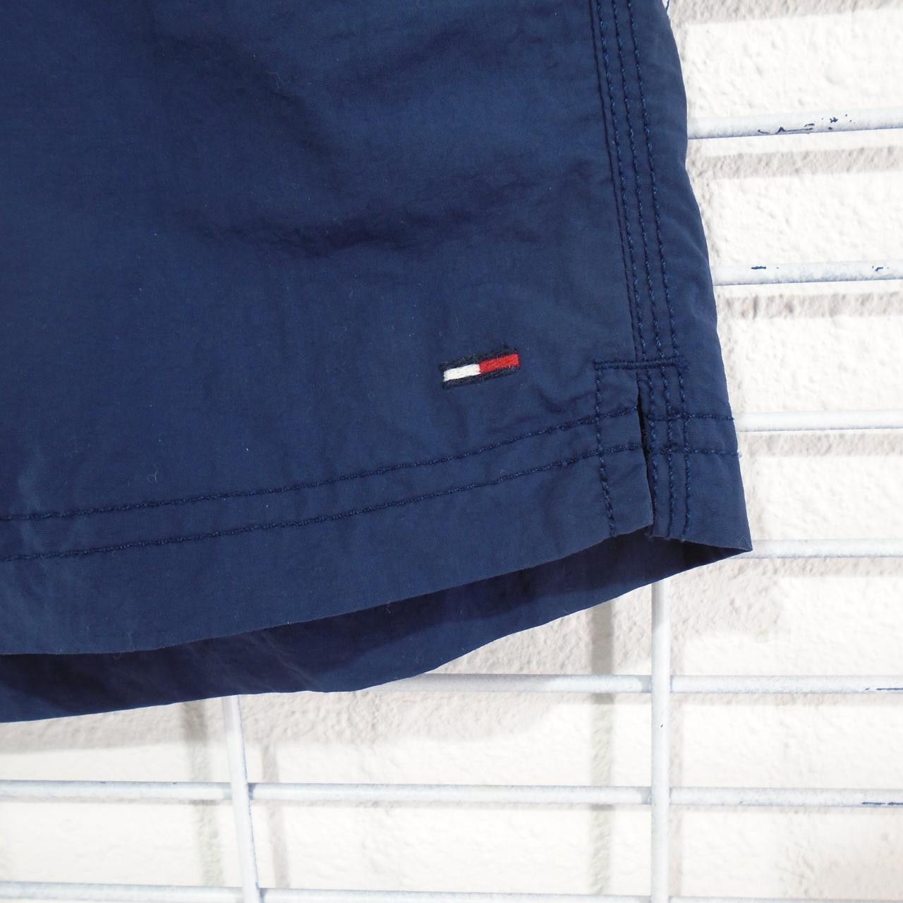 Tommy Hilfiger Men's Shorts Tommy Hilfiger Size US 34 / EU 50 - 2 Thumbnail
