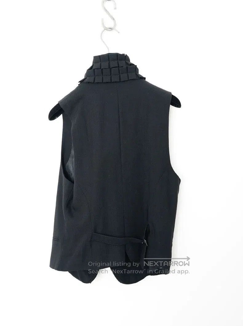 Ann Demeulemeester ann demeulemeester ruffled collar waistcoat. Size US S / EU 44-46 / 1 - 7 Thumbnail