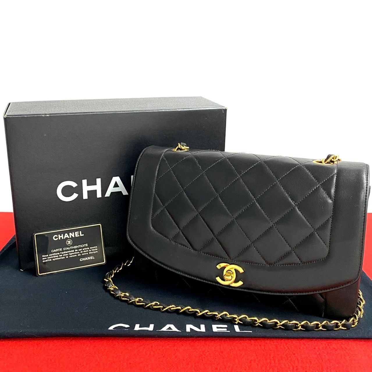 Chanel Chanel Diana Flap Lambskin Shoulder Bag Leather Shoulder Bag in Black, Women's