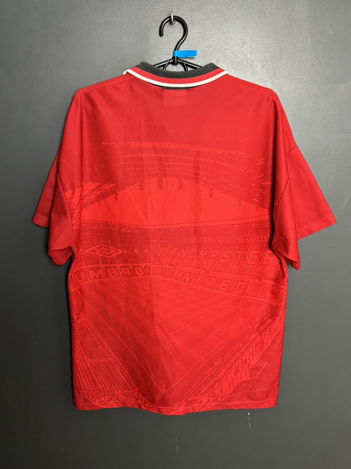 Umbro Vintage Manchester United 94/95 Home Football Jersey T-Shirt Size US M / EU 48-50 / 2 - 2 Thumbnail