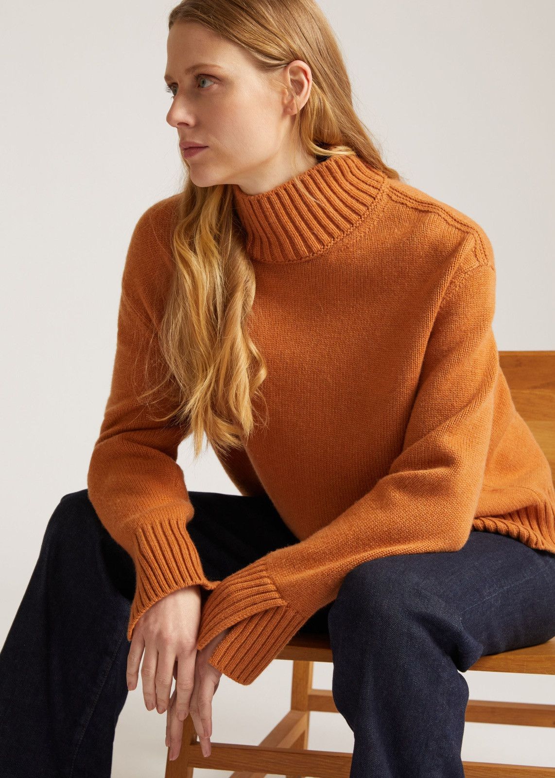 Loro Piana o1srvl11e0125 Parksville High-Neck Sweater in Orange Size XS / US 0-2 / IT 36-38 - 2 Thumbnail