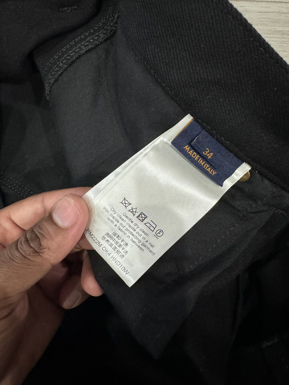 Louis Vuitton LOUIS VUITTON MONOGRAM WORKWEAR CARPENTER BLACK Size US 34 / EU 50 - 6 Thumbnail