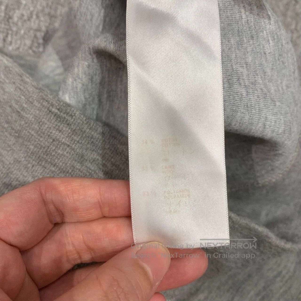 Louis Vuitton gray logo sweatshirt by Louis Vuitton. Size US S / EU 44-46 / 1 - 5 Thumbnail