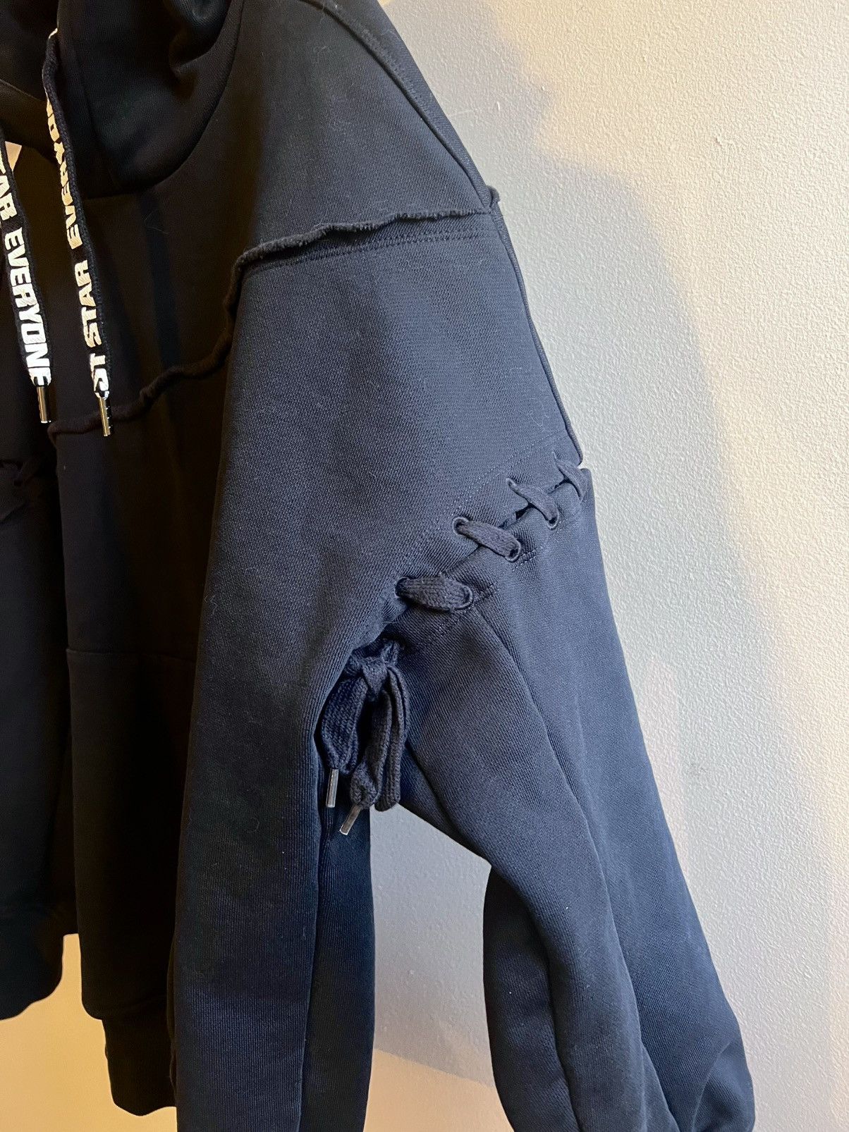 Li-Ning Li-Ning Black Hoody with ruffled layers Size M / US 6-8 / IT 42-44 - 5 Thumbnail