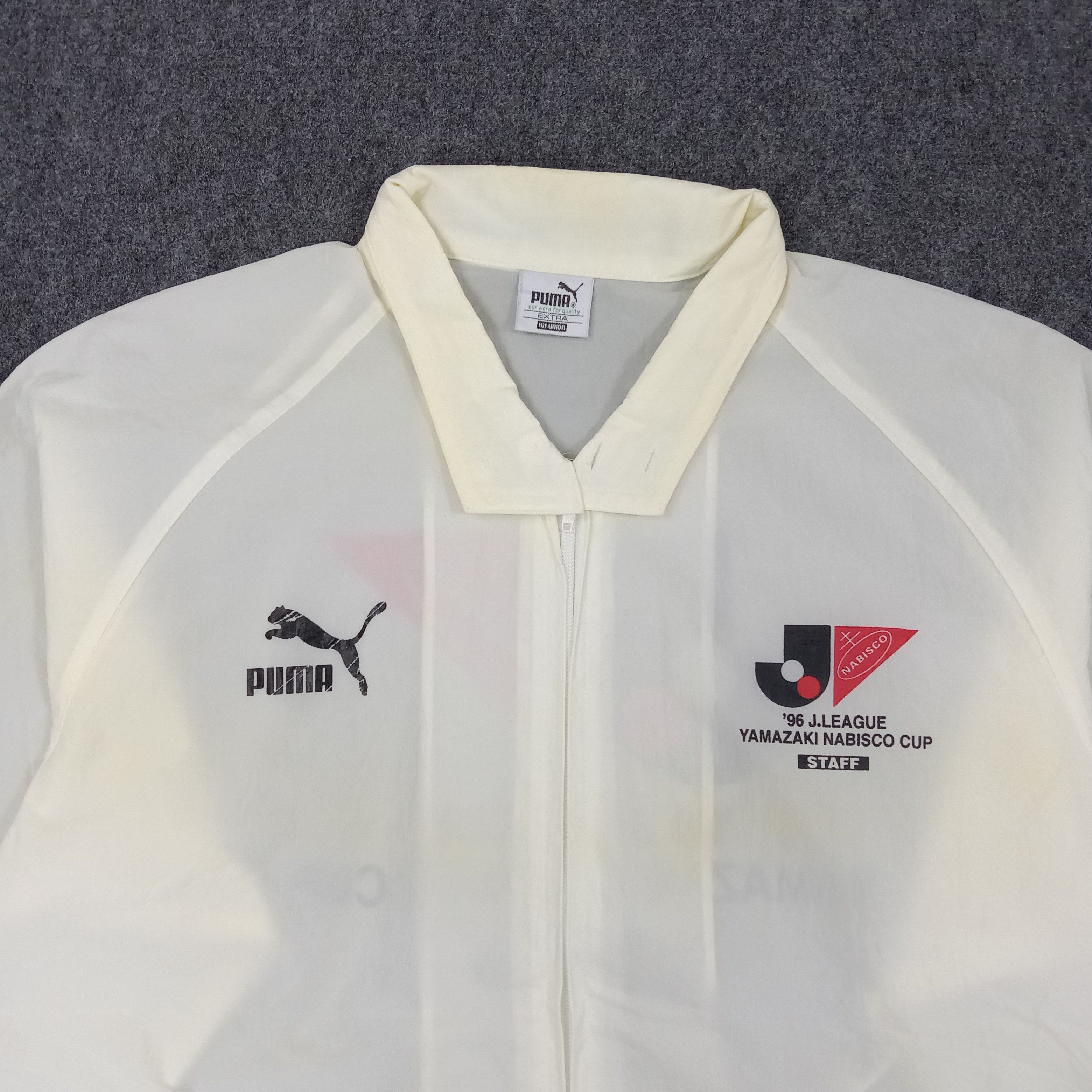 Puma × Vintage Puma Japan Football 1996 Yamazaki Nabisco Cup Jacket C231N2 Size US L / EU 52-54 / 3 - 8 Thumbnail