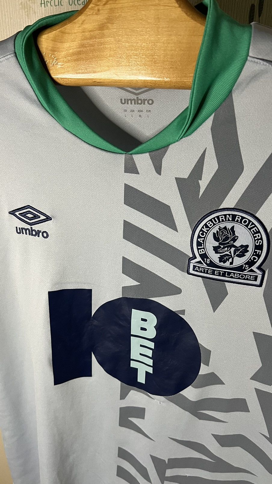Umbro Y2K Blackburn Rovers umbro jersey Size US L / EU 52-54 / 3 - 2 Thumbnail