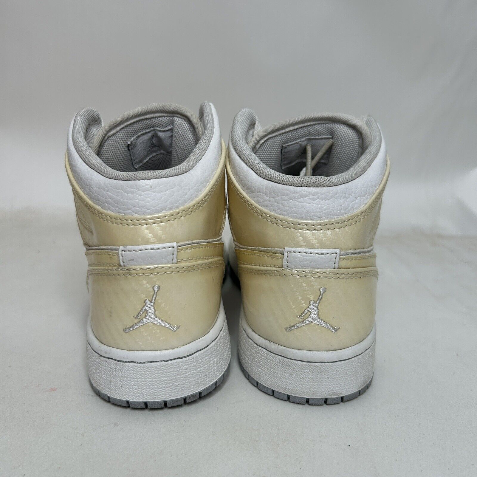 Nike Nike Shoes Air Jordan 1 Phat GS “White Carbon Fiber” 2024 Size US 7.5 / IT 37.5 - 5 Thumbnail
