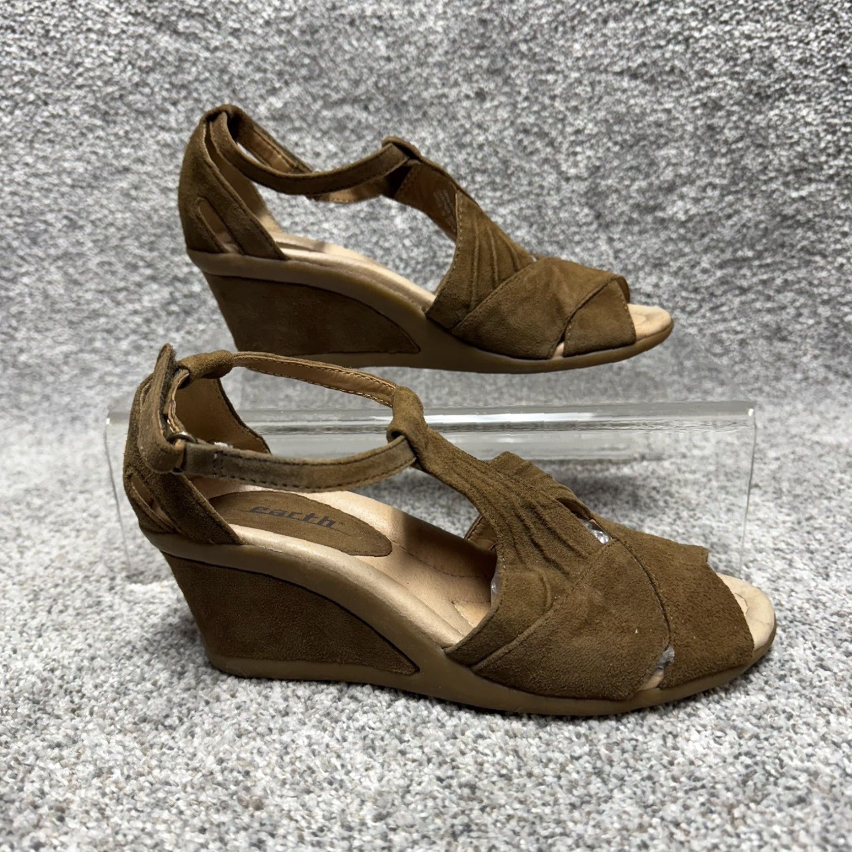 Vintage VINTAGE Earth Sandals Womens 7 Leather Suede Wedge Heel Y2K Cushioned Sustainable Casual Sandal Brown 90s Bohemian Retro Women Size US 7 / IT 37 - 2 Thumbnail
