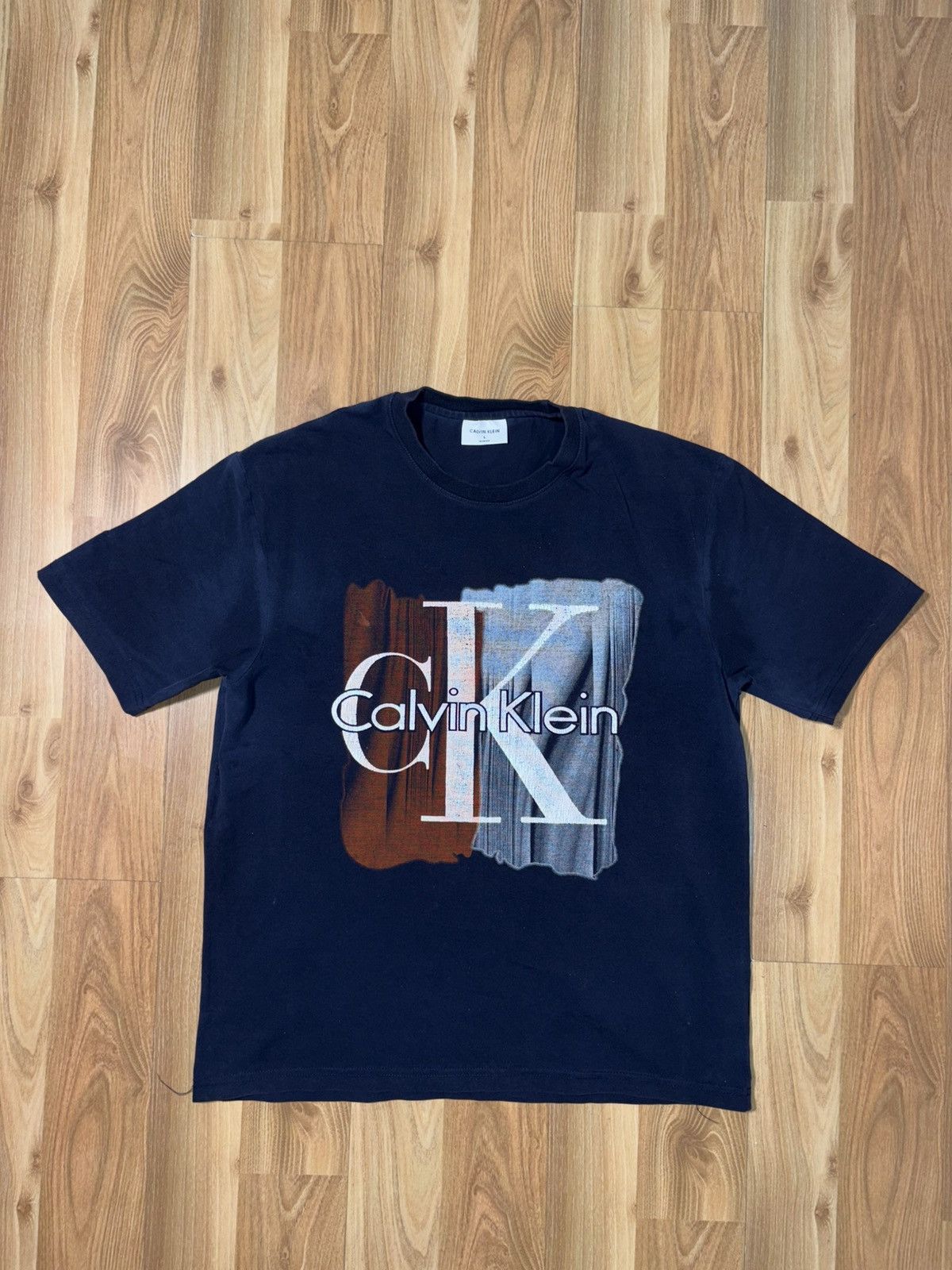 Calvin Klein Calvin Klein Brushstroke Logo Slim Fit Navy T-Shirt L Size US L / EU 52-54 / 3 - 1 Thumbnail