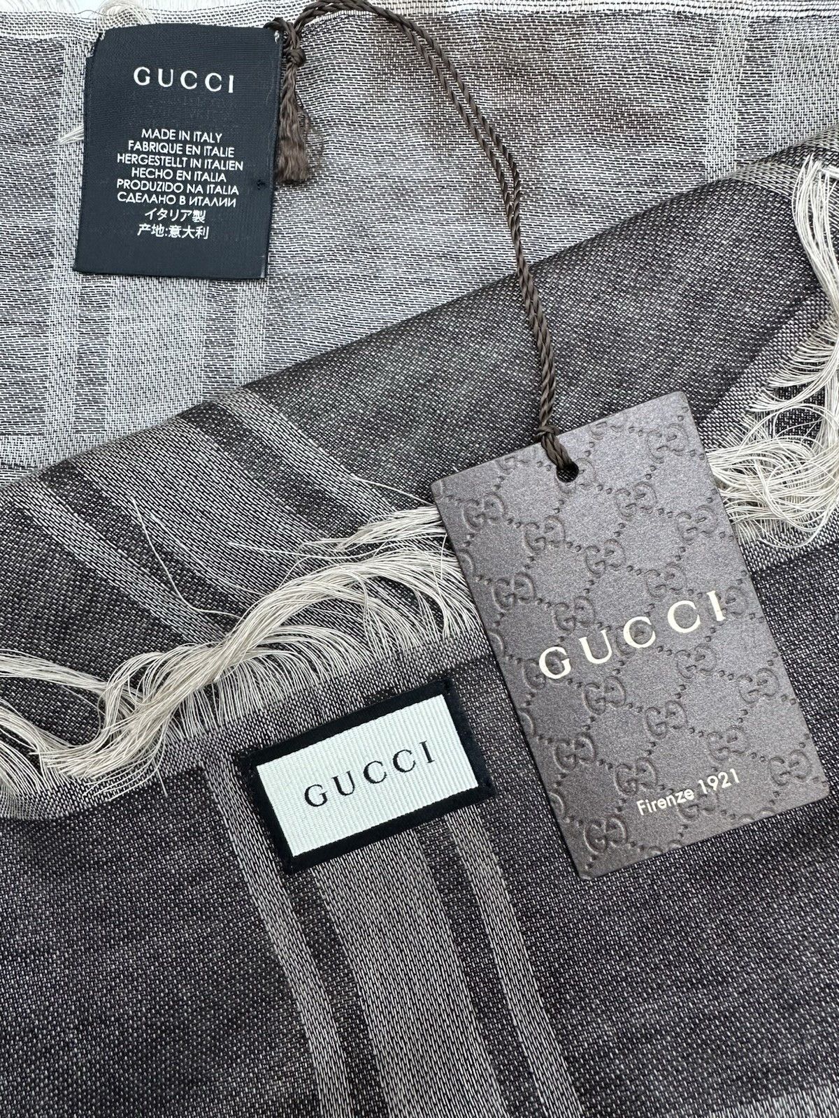 Gucci New Gucci Scarves 140x140cm Woll -Silk Size ONE SIZE - 7 Thumbnail