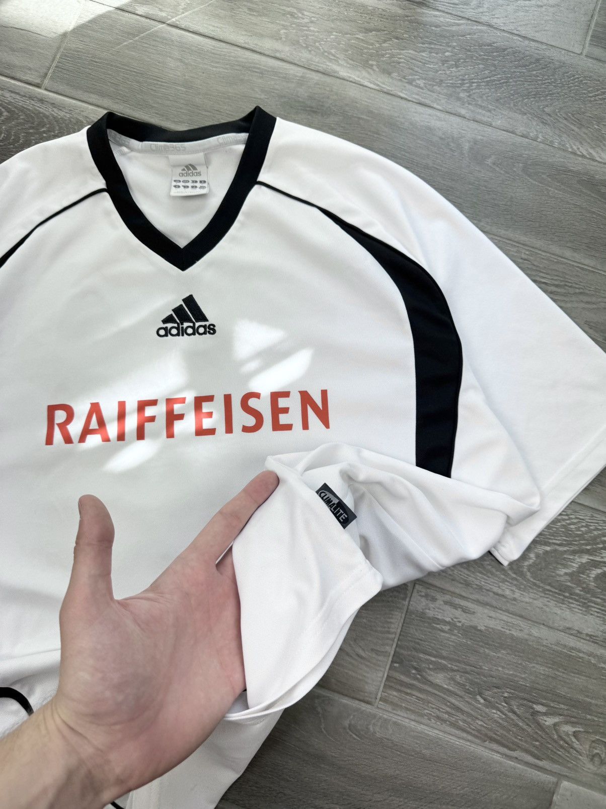 Vintage Soccer Jersey Adidas Raiffeisen 12 Nylon Tee Size US L / EU 52-54 / 3 - 6 Thumbnail