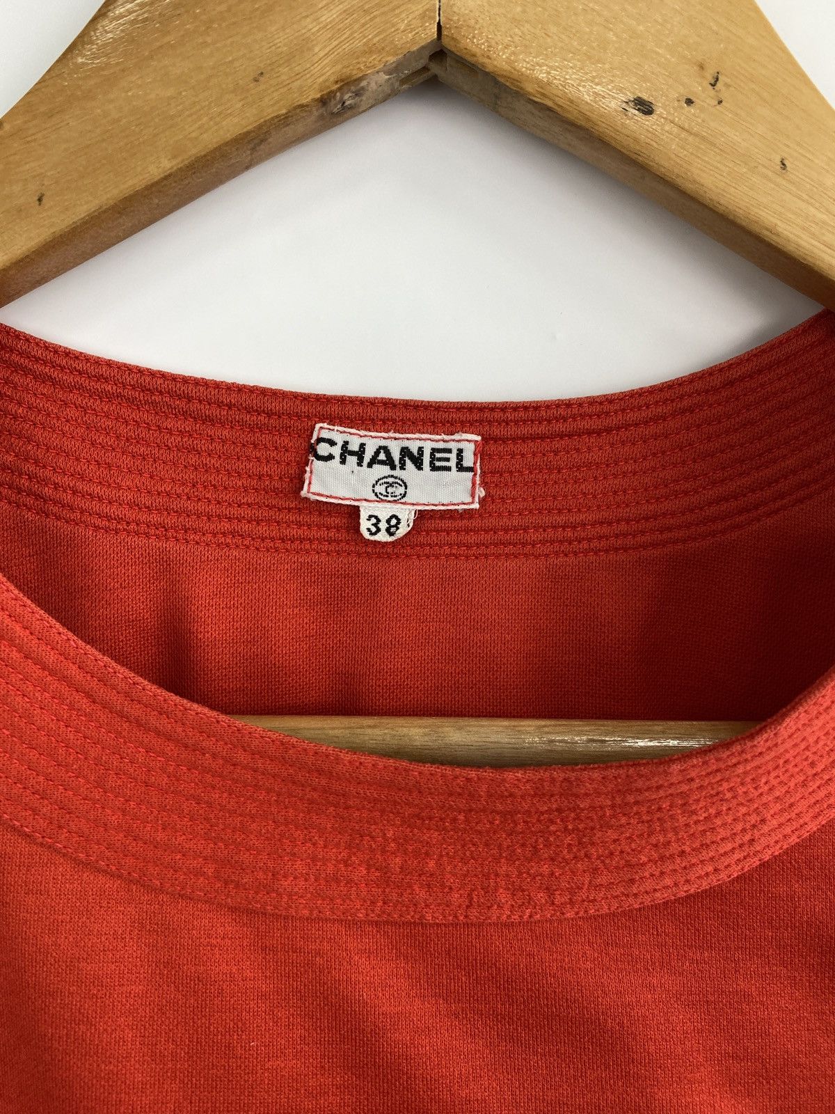 Chanel 🇫🇷 Vintage 80s Chanel T-Shirt Made in France Size S / US 4 / IT 40 - 4 Thumbnail