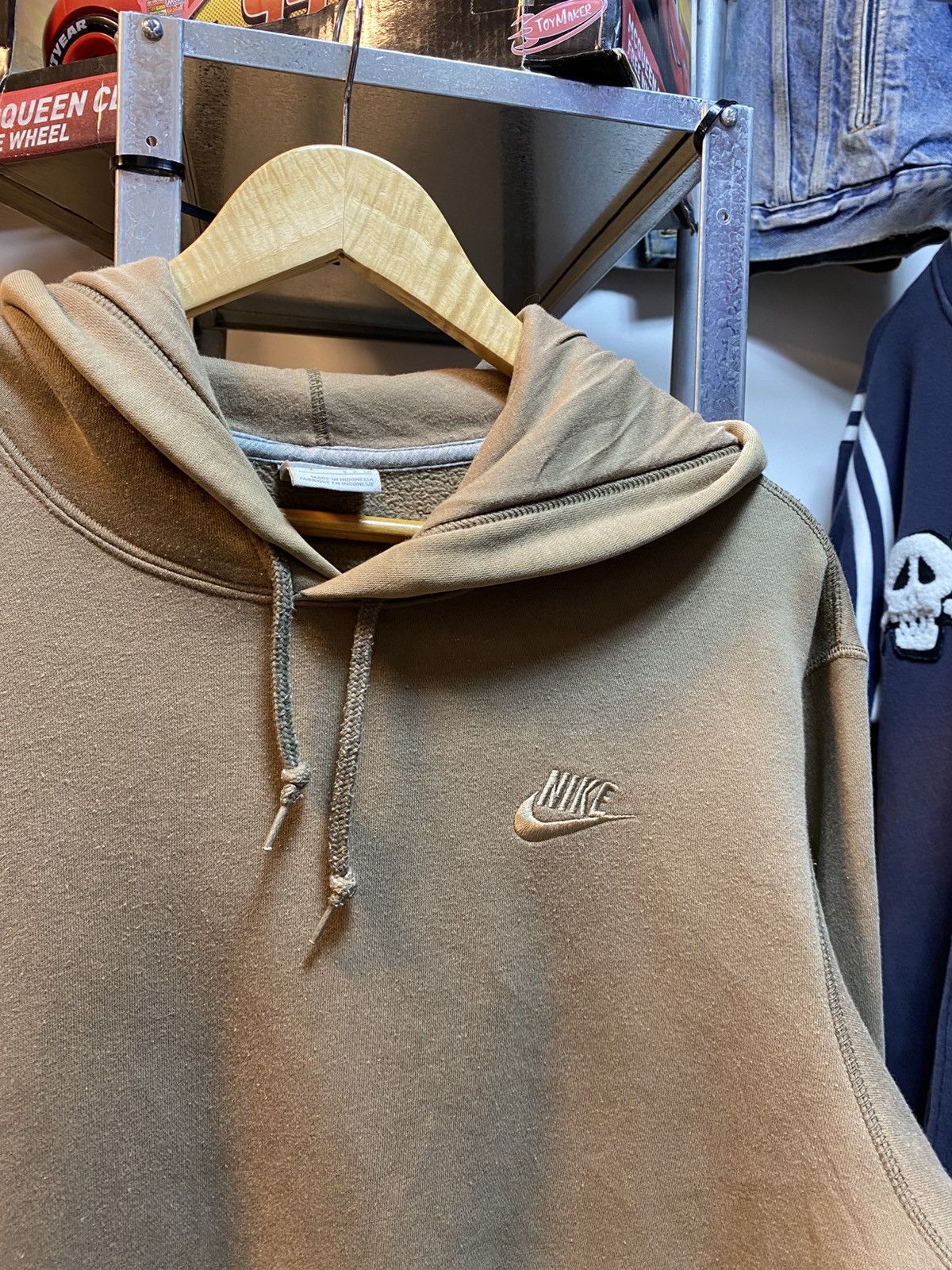 Nike Rare Vintage Y2K Nike Spell Out Pullover Sweatshirt Hoodie Size US S / EU 44-46 / 1 - 5 Thumbnail