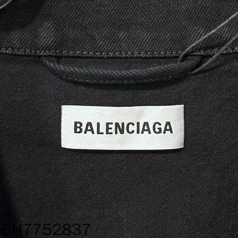 Balenciaga Balenciaga size 36 Back rhinestone logo denim jacket Size M / US 6-8 / IT 42-44 - 5 Thumbnail