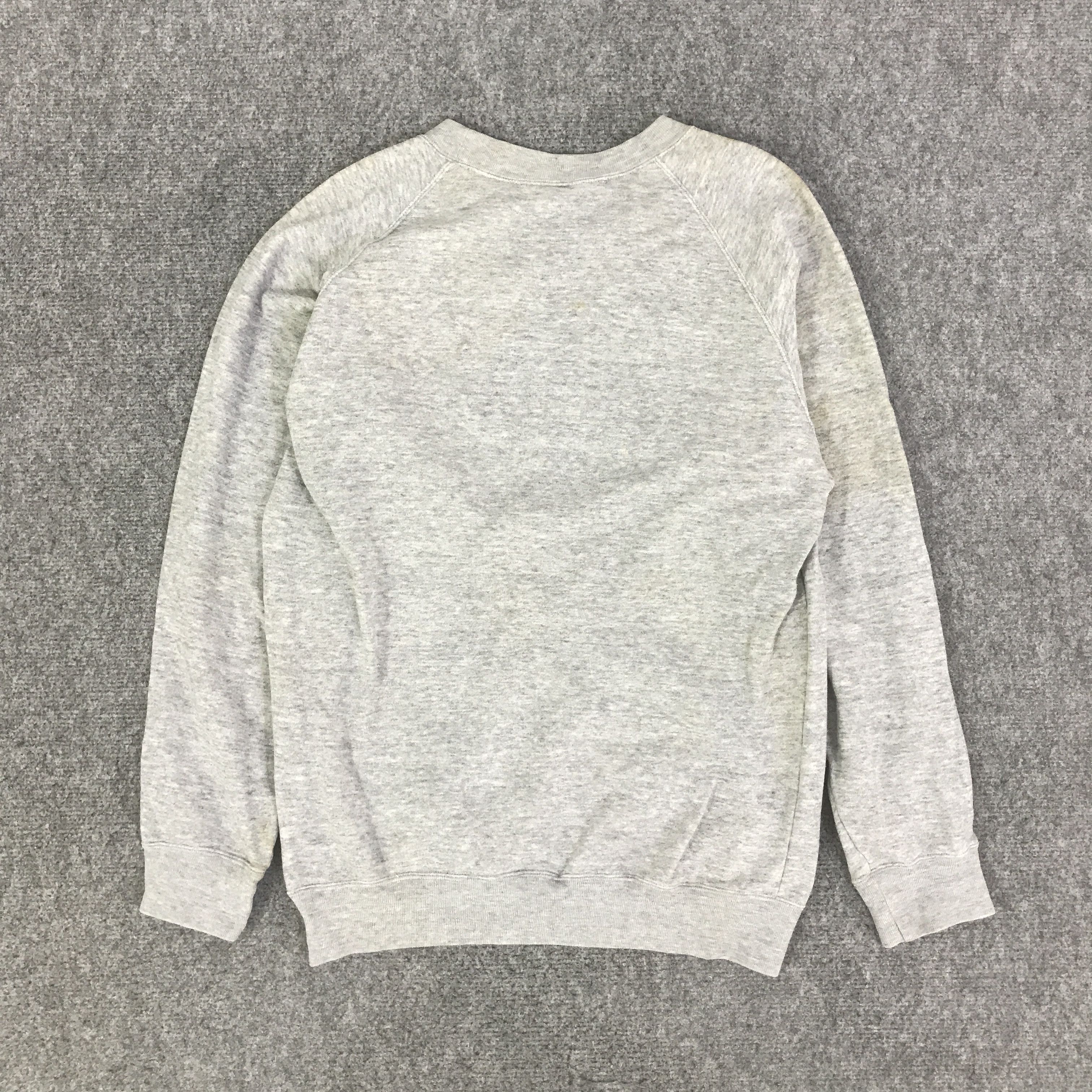 Japanese Brand VTG ASICS RUGBY FOOTBALL WEAR SWEATSHIRT K126B18 Size US L / EU 52-54 / 3 - 3 Thumbnail