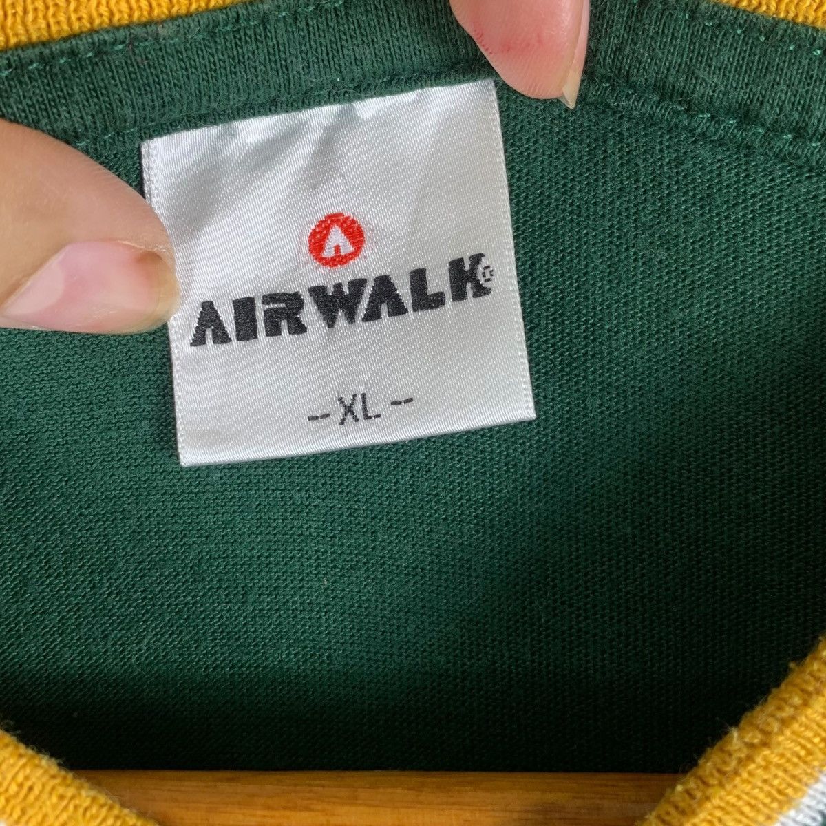 Airwalk Vintage AIRWALK SKATEBOARD GRAFFITI Ringer Tee Shirt Top Size XL / US 12-14 / IT 48-50 - 4 Thumbnail