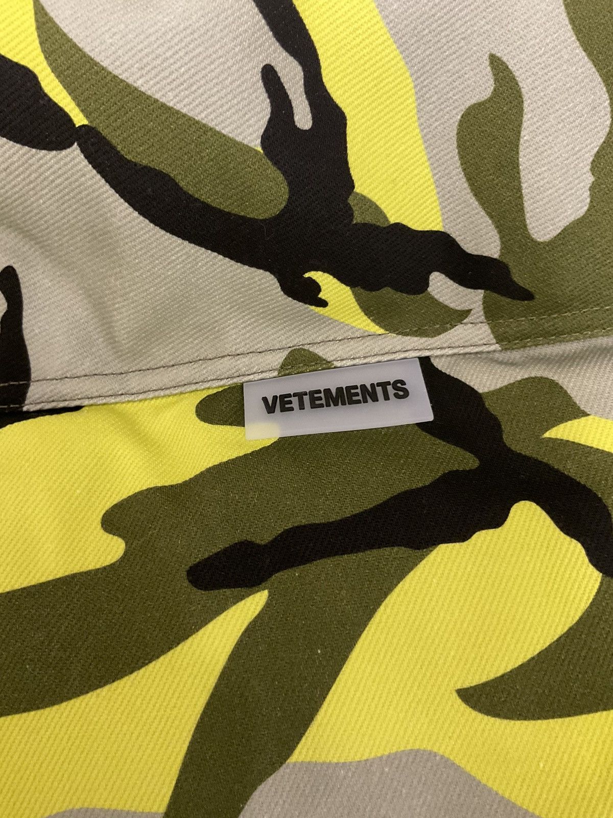 Vetements VETEMENTS Multicolor Camo Down Jacket Size US S / EU 44-46 / 1 - 9 Thumbnail