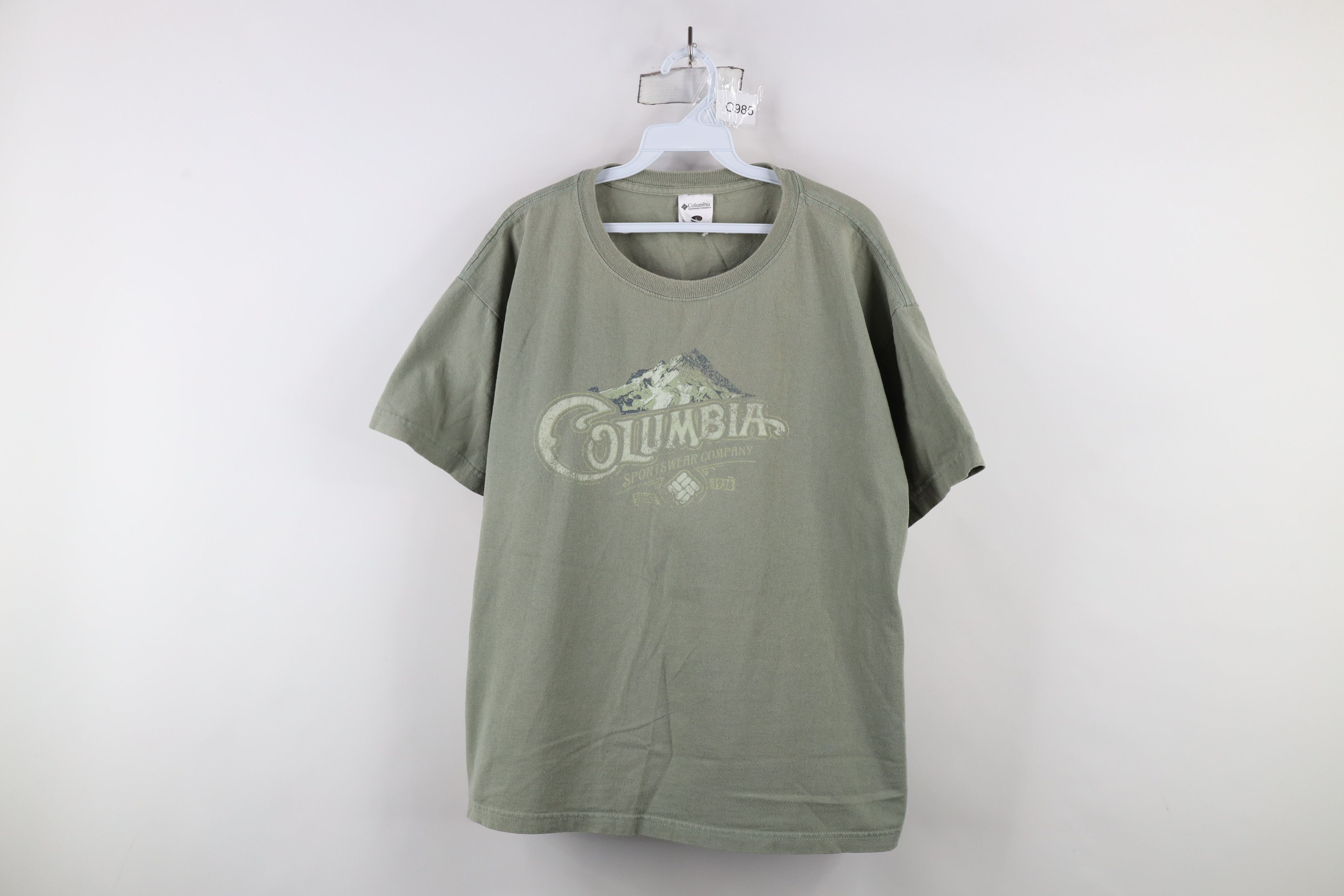 Columbia × Vintage Vintage 90s Columbia Spell Out Boxy Fit T-Shirt Green Cotton Size US L / EU 52-54 / 3 - 1 Thumbnail