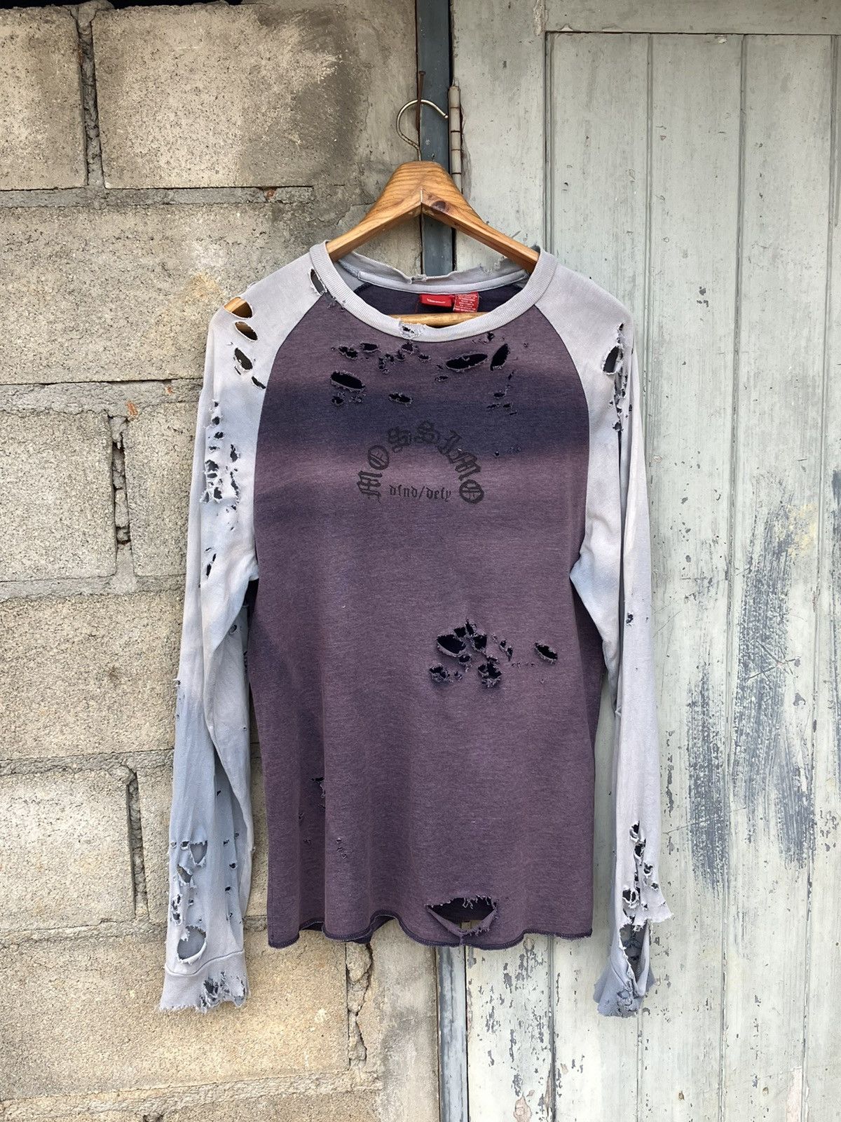 Designer × Fadeless It faded because I broke it. Size US S / EU 44-46 / 1 - 1 Thumbnail