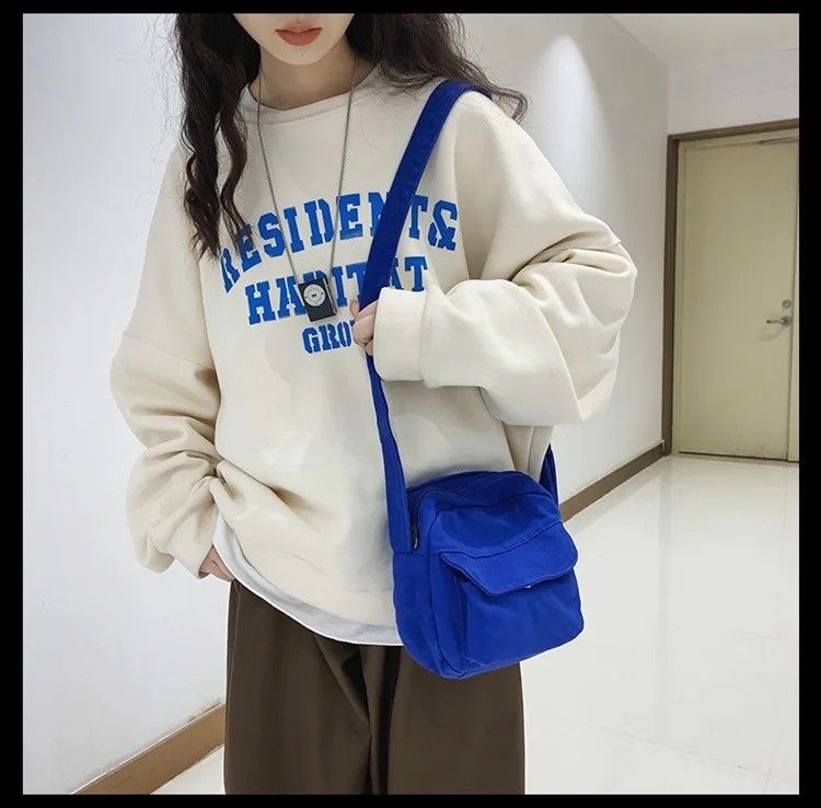 Japanese Brand Crossbody Bag Size ONE SIZE - 1 Thumbnail