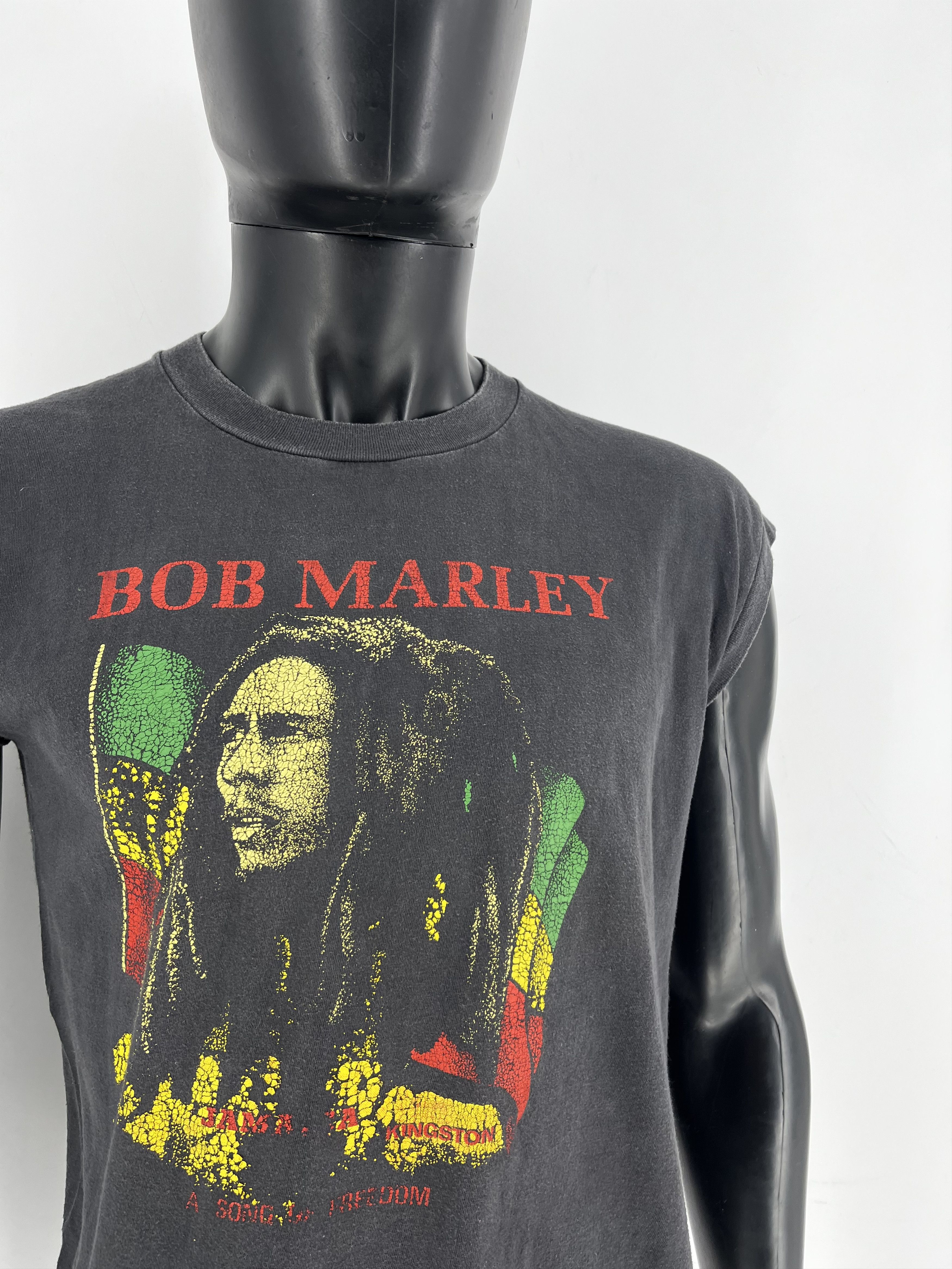 Bob Marley Vintage 90s Bob Marley Zion Rootswear Graphic Tshirt Sz M Size US M / EU 48-50 / 2 - 7 Thumbnail