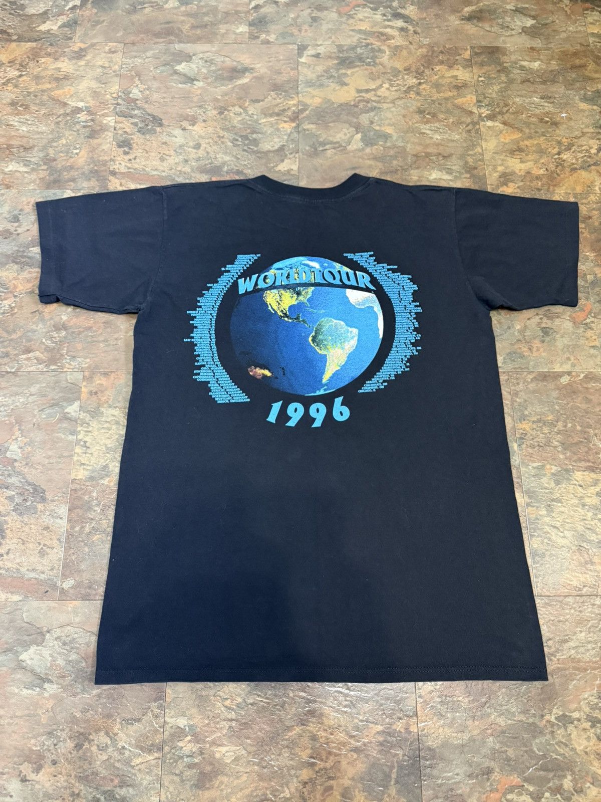 Brockum vintage AC/DC world tour 1996 ballbreaker Size US L / EU 52-54 / 3 - 5 Thumbnail
