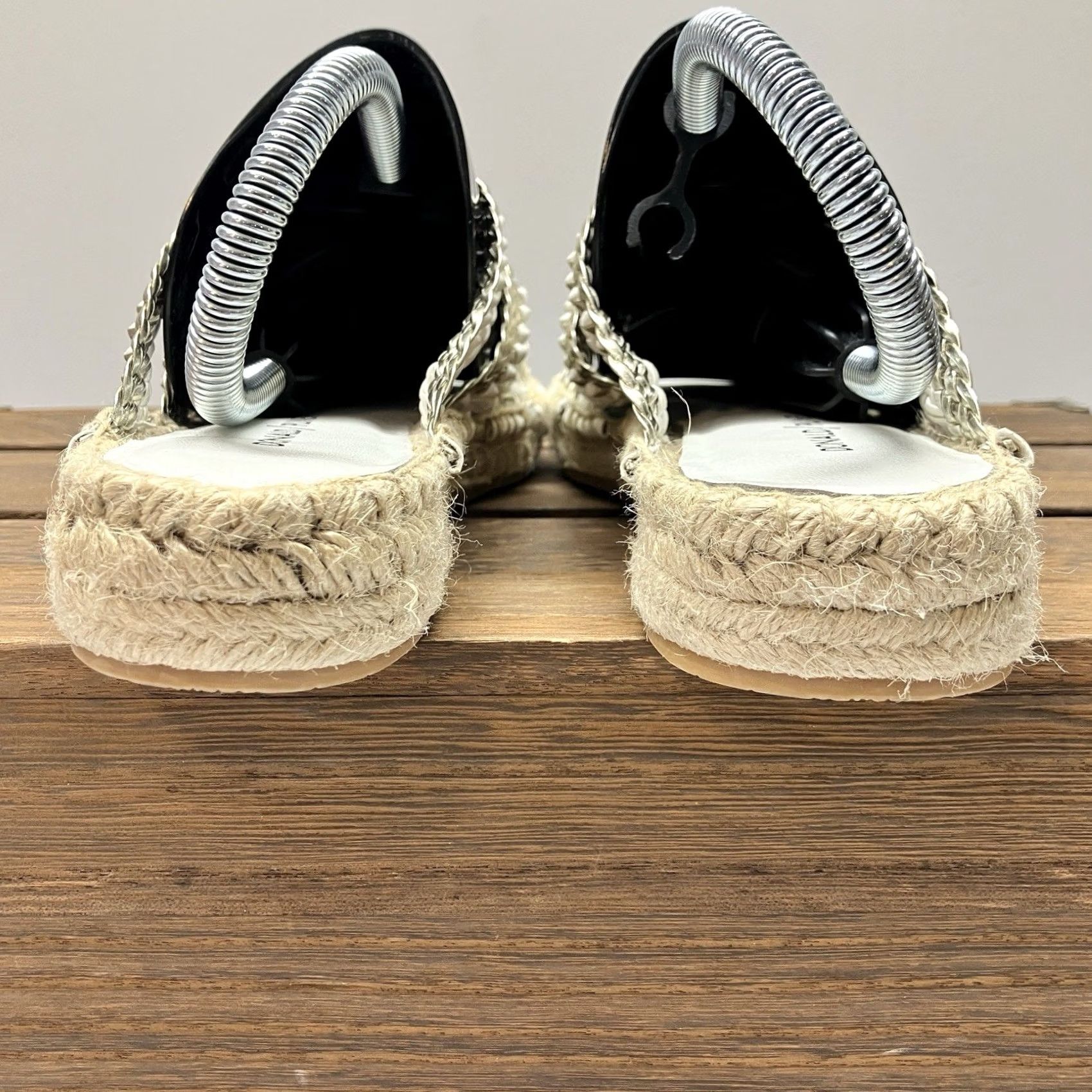 Donald Pliner Donald Pliner Espadrille Womens White Rhonda Sandal Metallic Woven Gold Leather Size Size US 6 / IT 36 - 5 Thumbnail