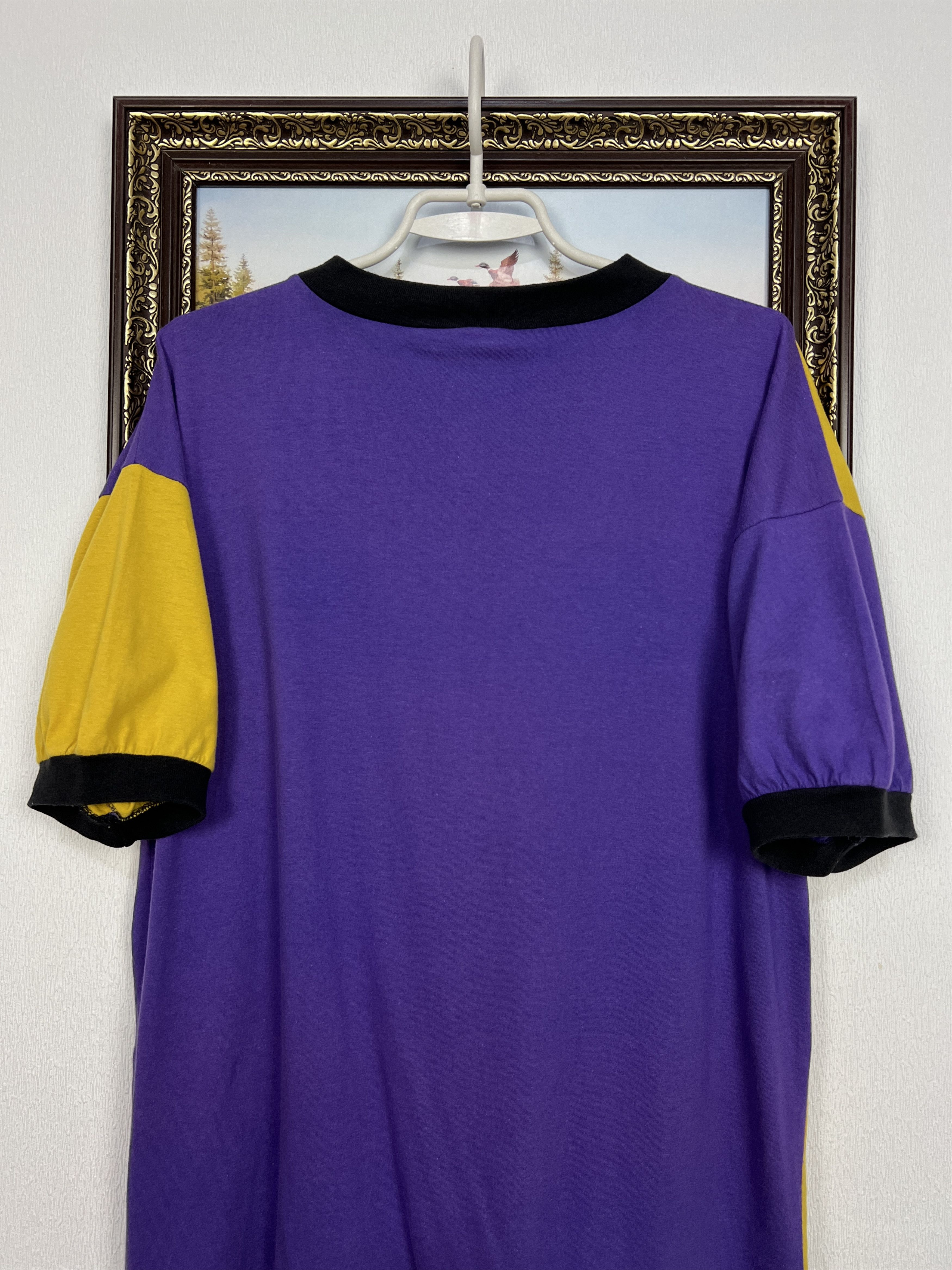 Vintage Vintage 90's Rolling Stones Europe Purple & Gold Soccer Tee Size US M / EU 48-50 / 2 - 8 Thumbnail