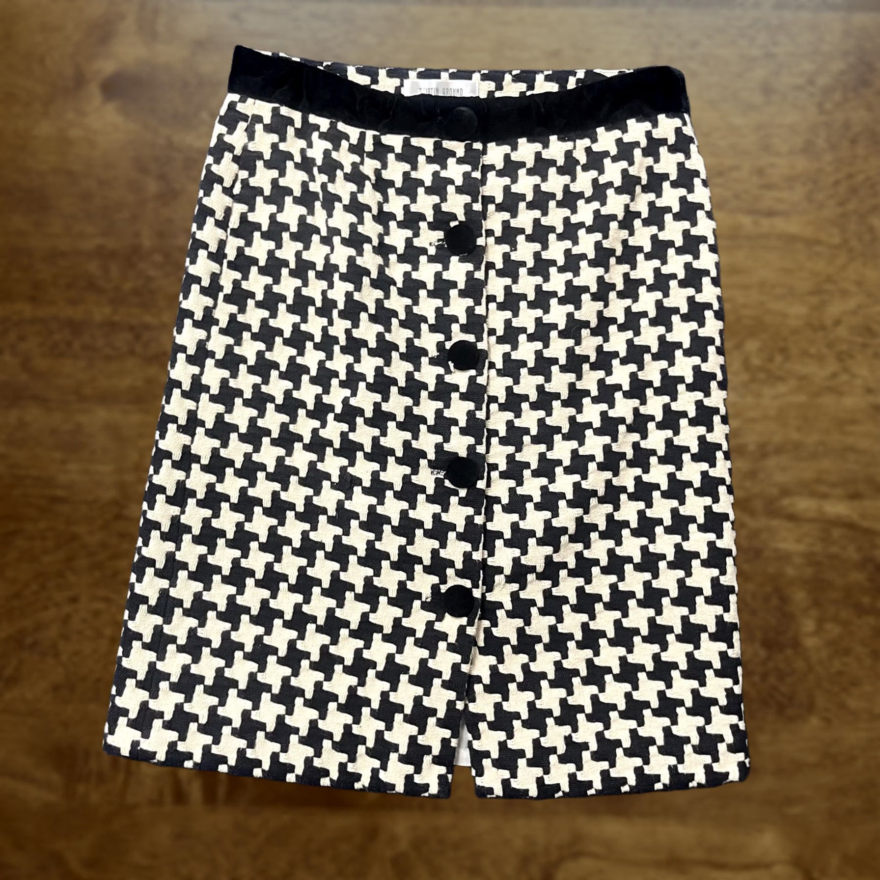 Velvet VINTAGE Skirt Skirtin Around Womens 6 Black White Houndstooth Button Front Velvet Waist Size 28" / US 6 / IT 42 - 1 Thumbnail
