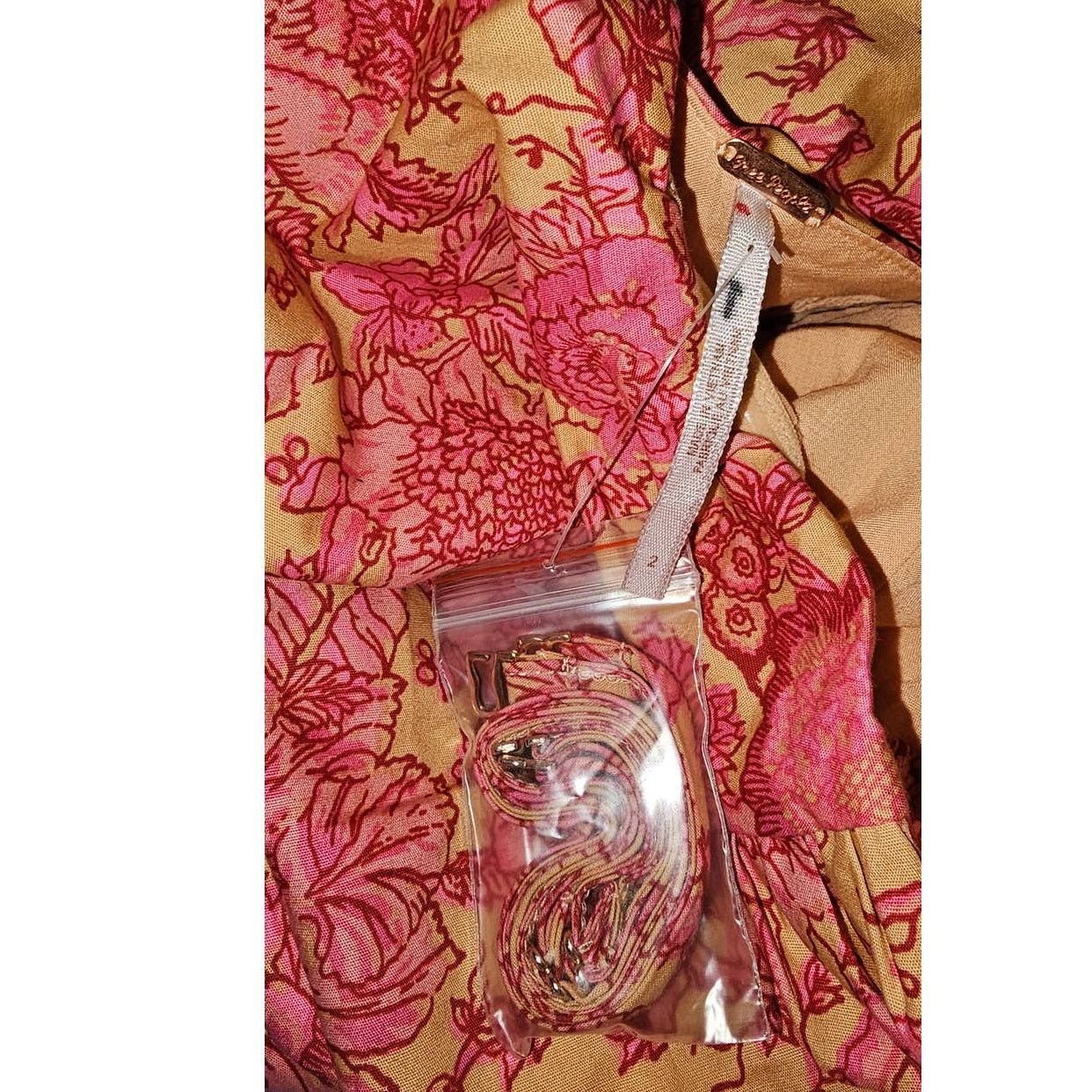 Free People New Ruby's Sweetheart Midi Dress $148 SIZE 2 Berry Floral Size XS / US 0-2 / IT 36-38 - 8 Thumbnail