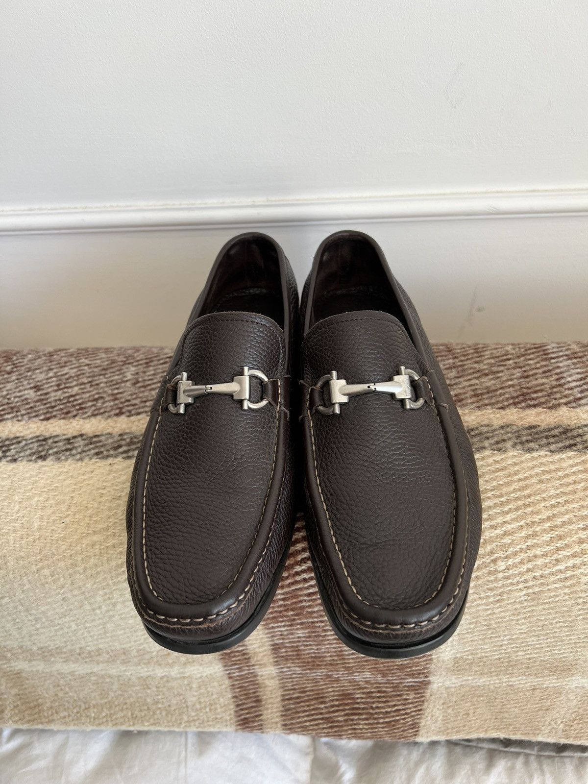 Salvatore Ferragamo SALVATORE FERRAGAMO "Magnifico"Brown Leather Gancini Loafers Size US 8.5 / EU 41-42 - 2 Thumbnail