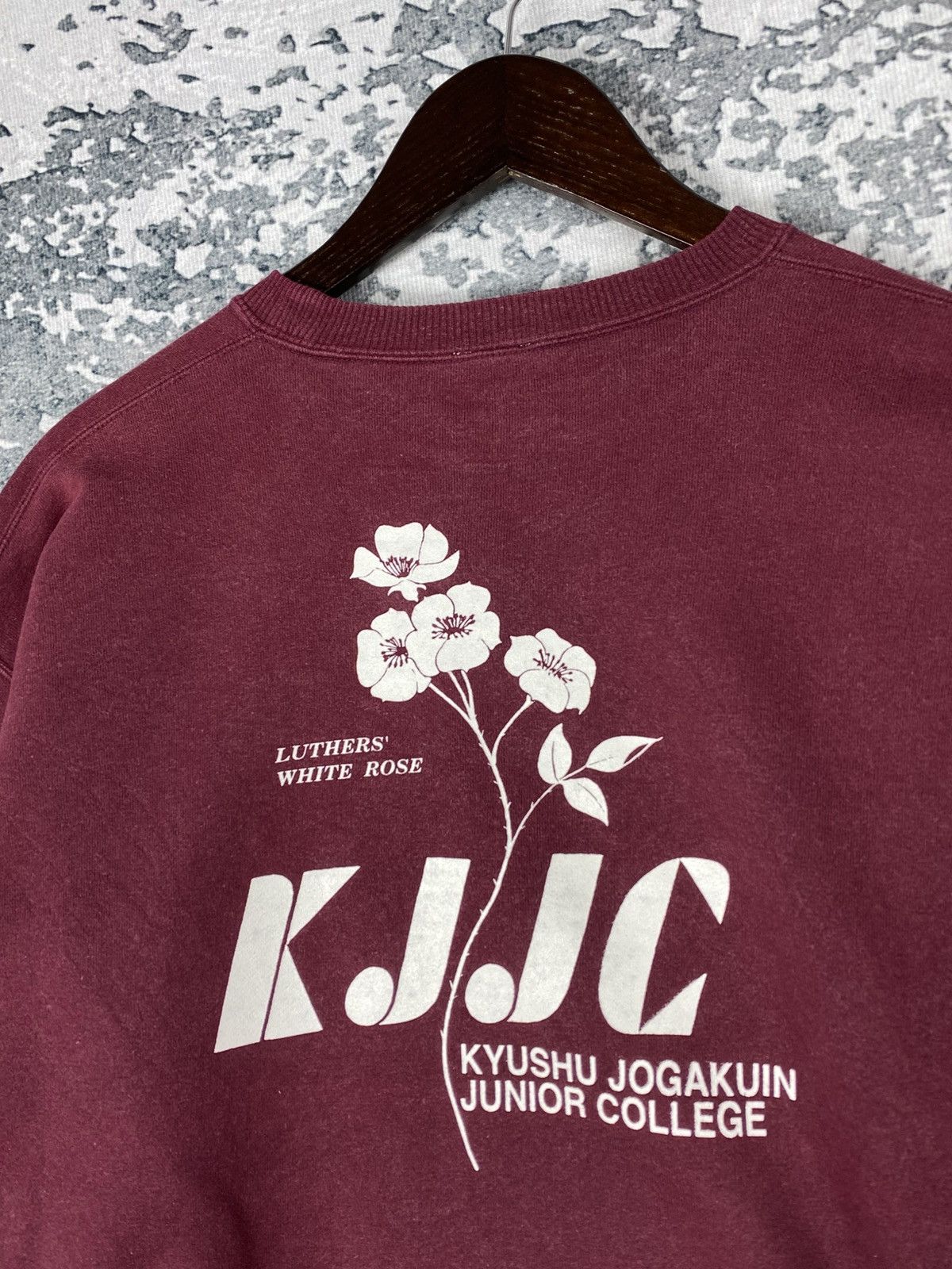 Hanes Vintage Hanes Kyushu Jogakuin Crewneck Sweatshirts Size US L / EU 52-54 / 3 - 7 Thumbnail