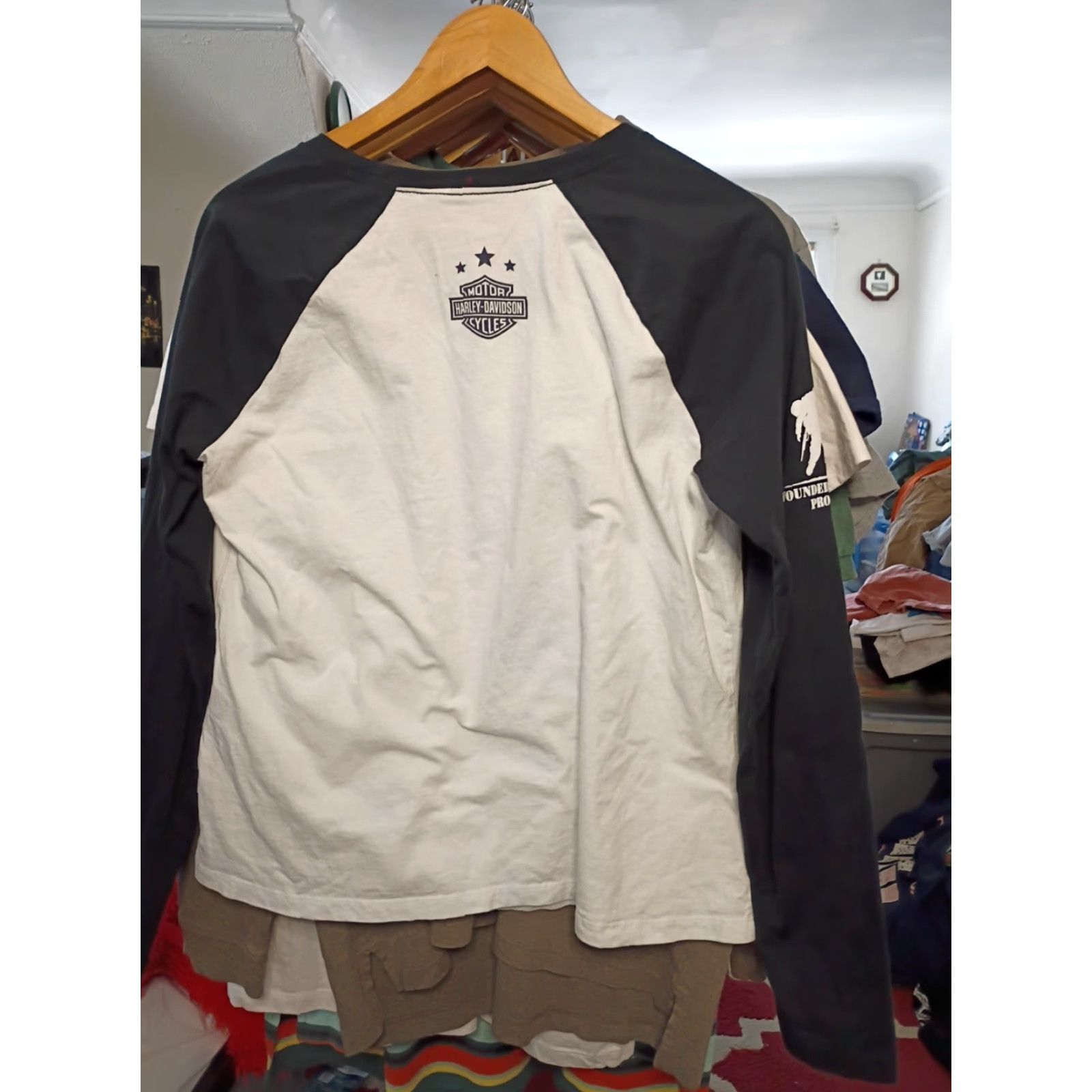 Harley Davidson VINTAGE Harley-Davidson Ladies Long Sleeve Tee L White Hero Warrior Tee Shirts Womens Size L / US 10 / IT 46 - 4 Thumbnail